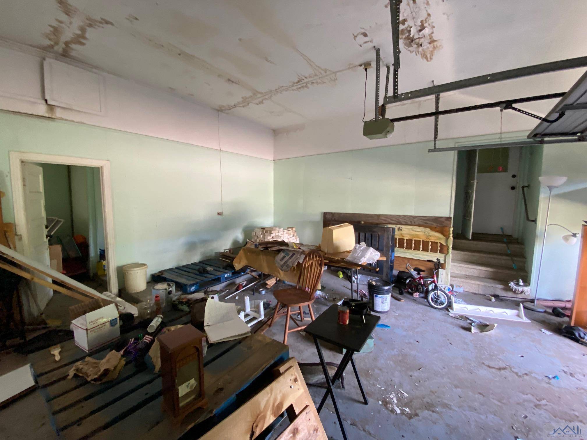 Raceland, LA 70394,2041 Hwy 182