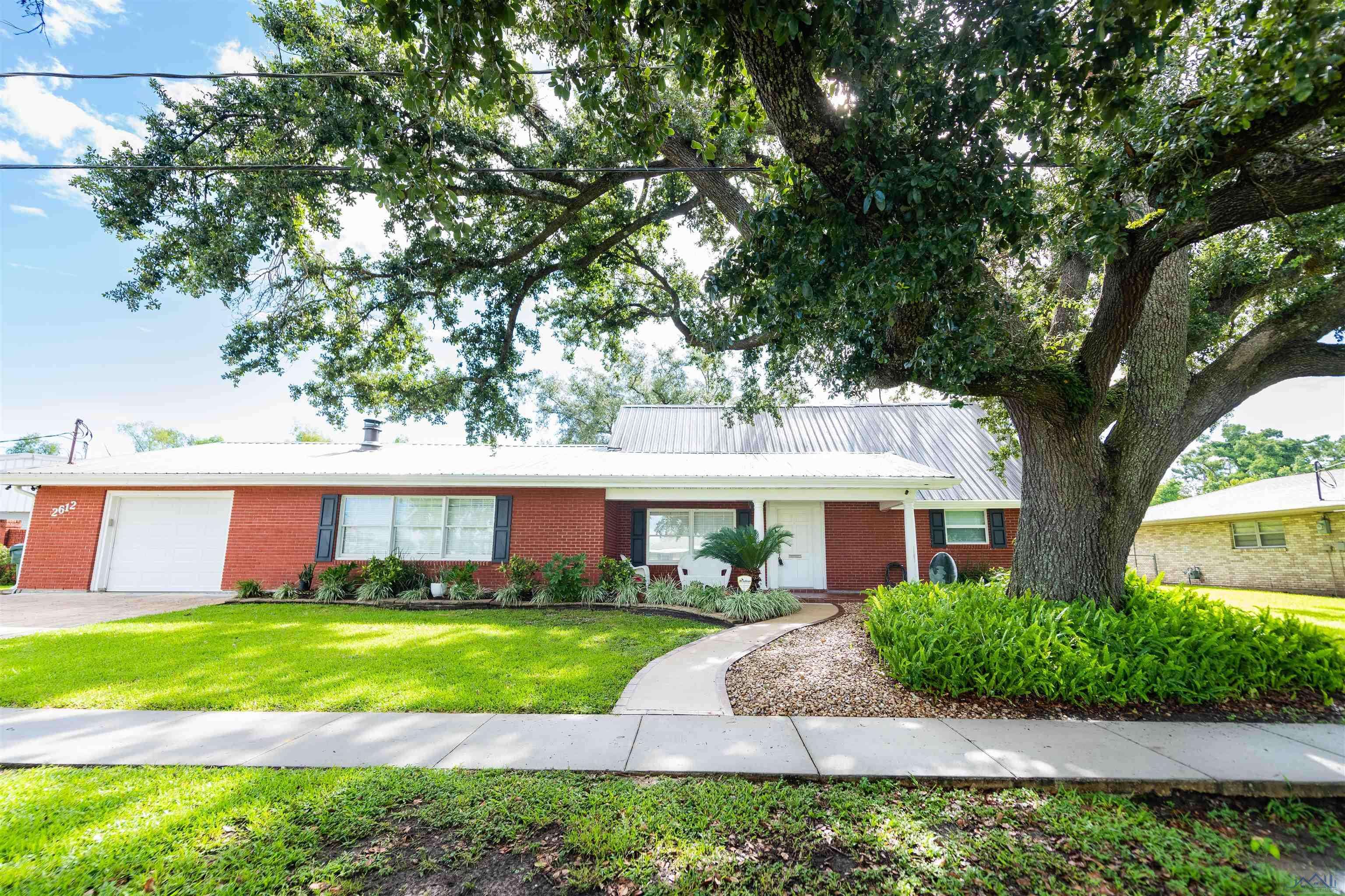 Houma, LA 70364,2612 K St