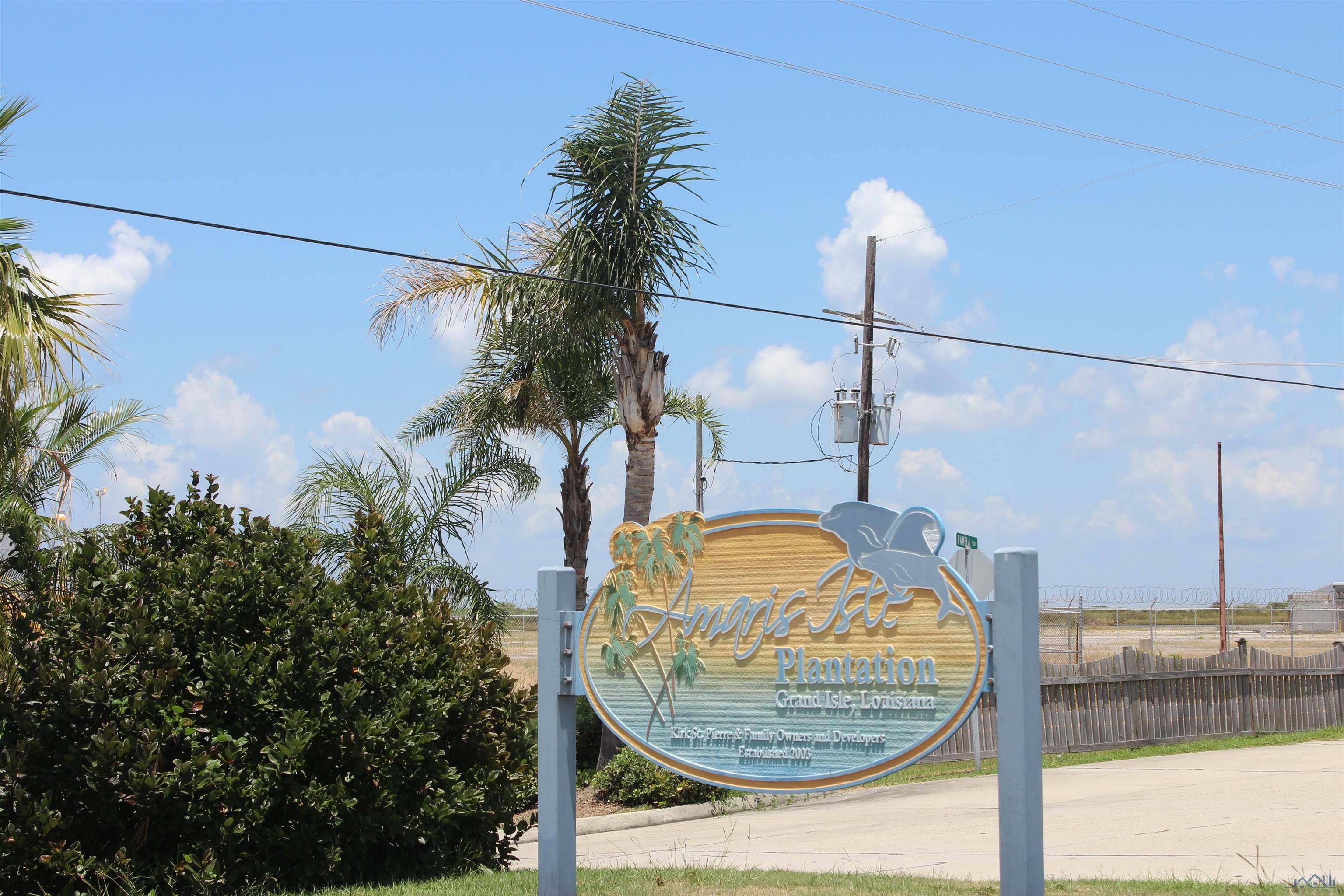 Grand Isle, LA 70358,8002 Angela Ln