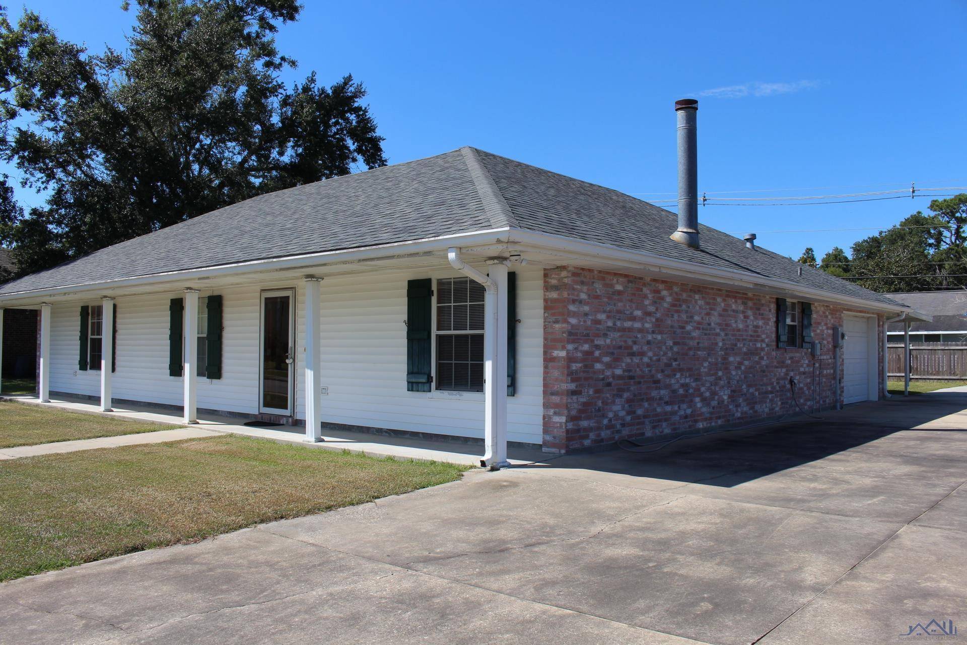 Houma, LA 70364,270 Ciera Dr