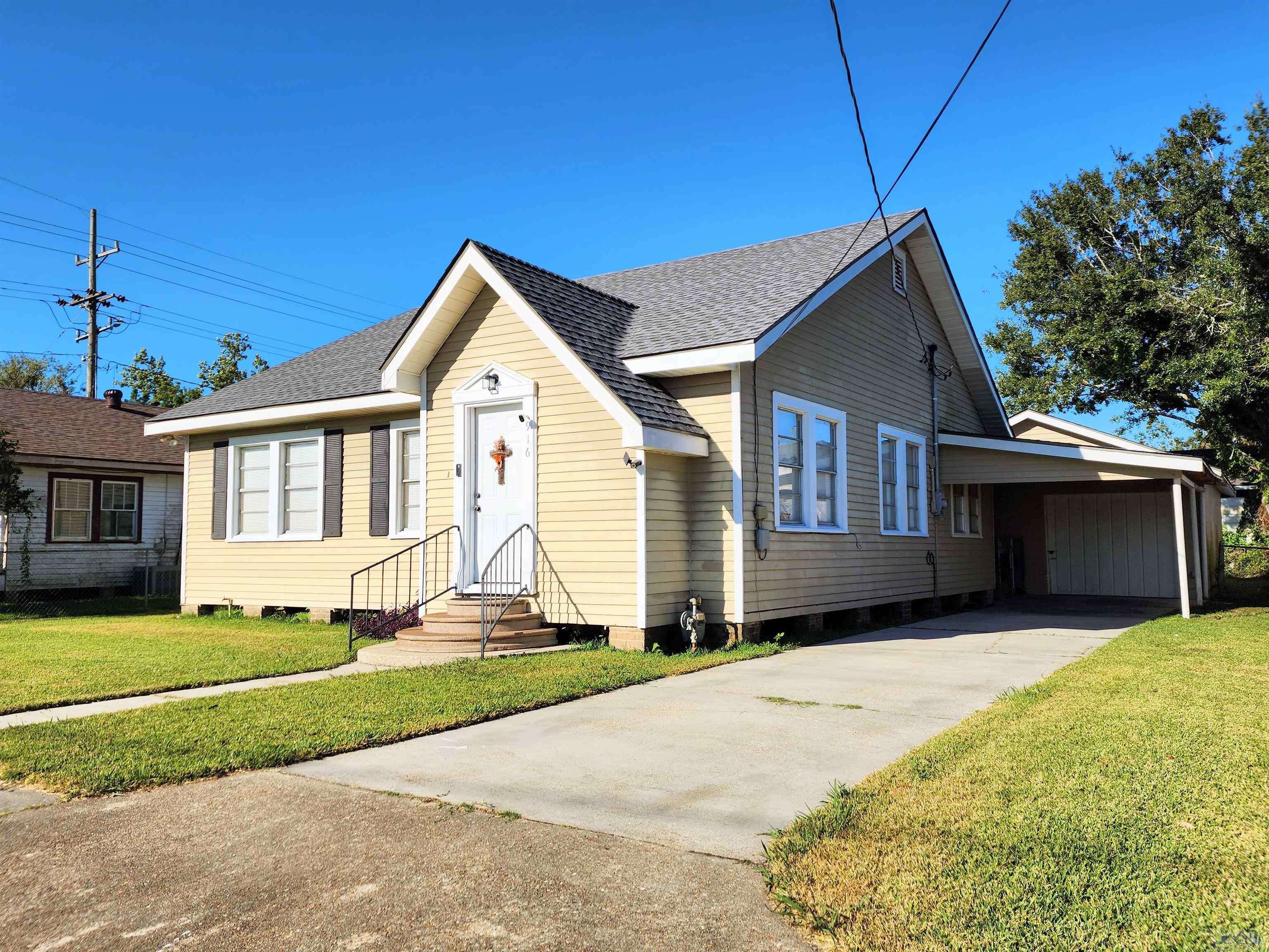 Houma, LA 70360,916 Liberty St