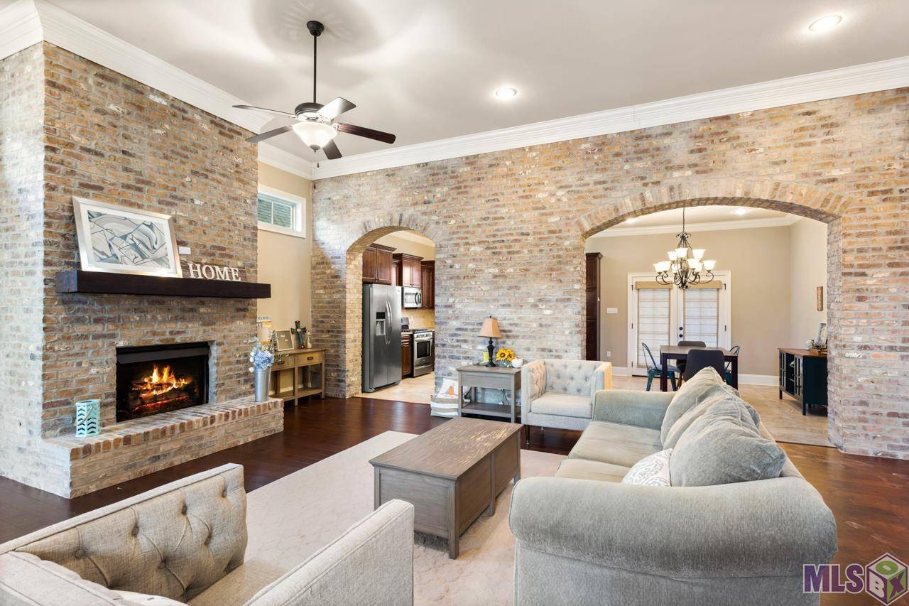 Zachary, LA 70791,2922 Meadow Grove Ave