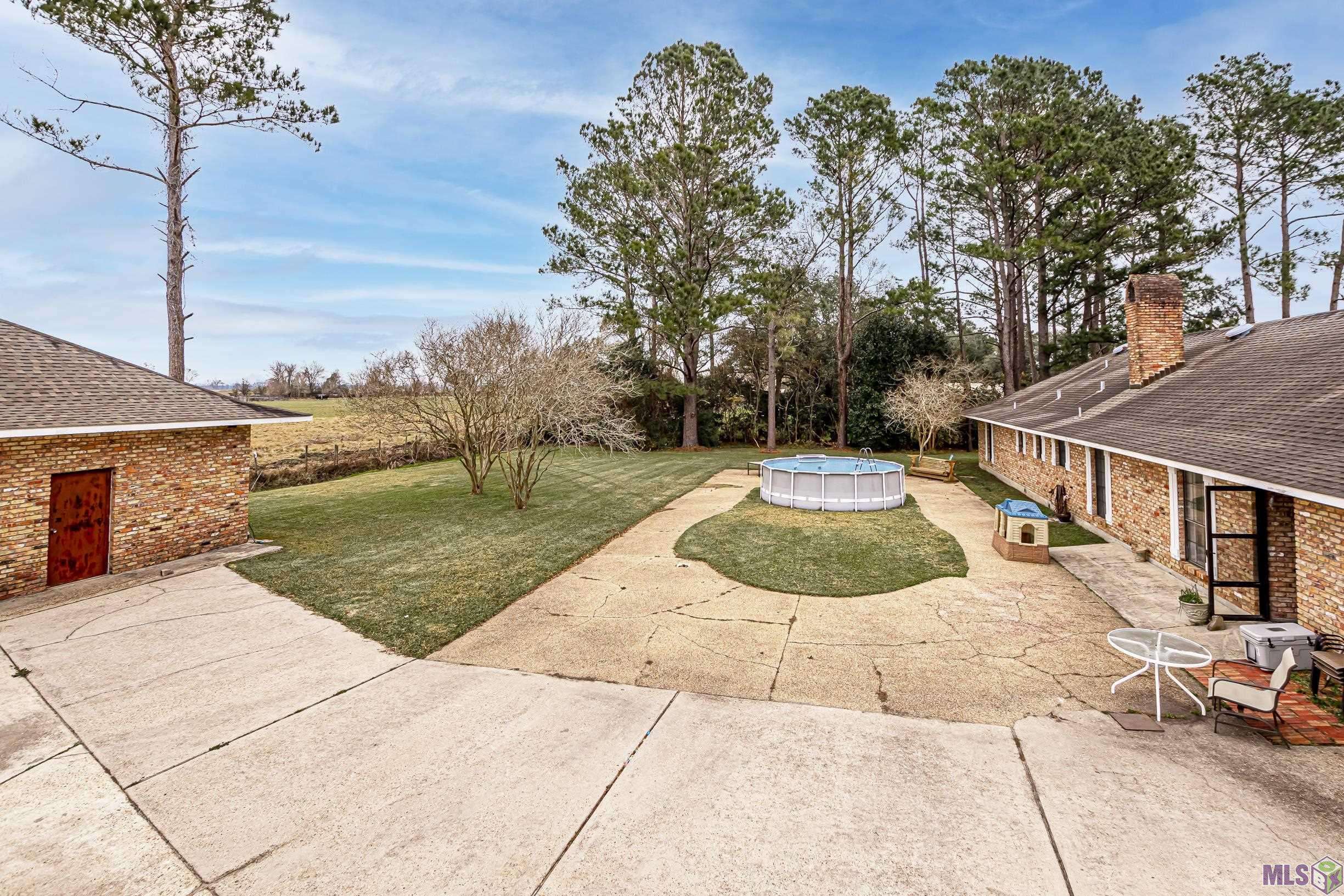 Maringouin, LA 70757,9967 Jack Torres Rd