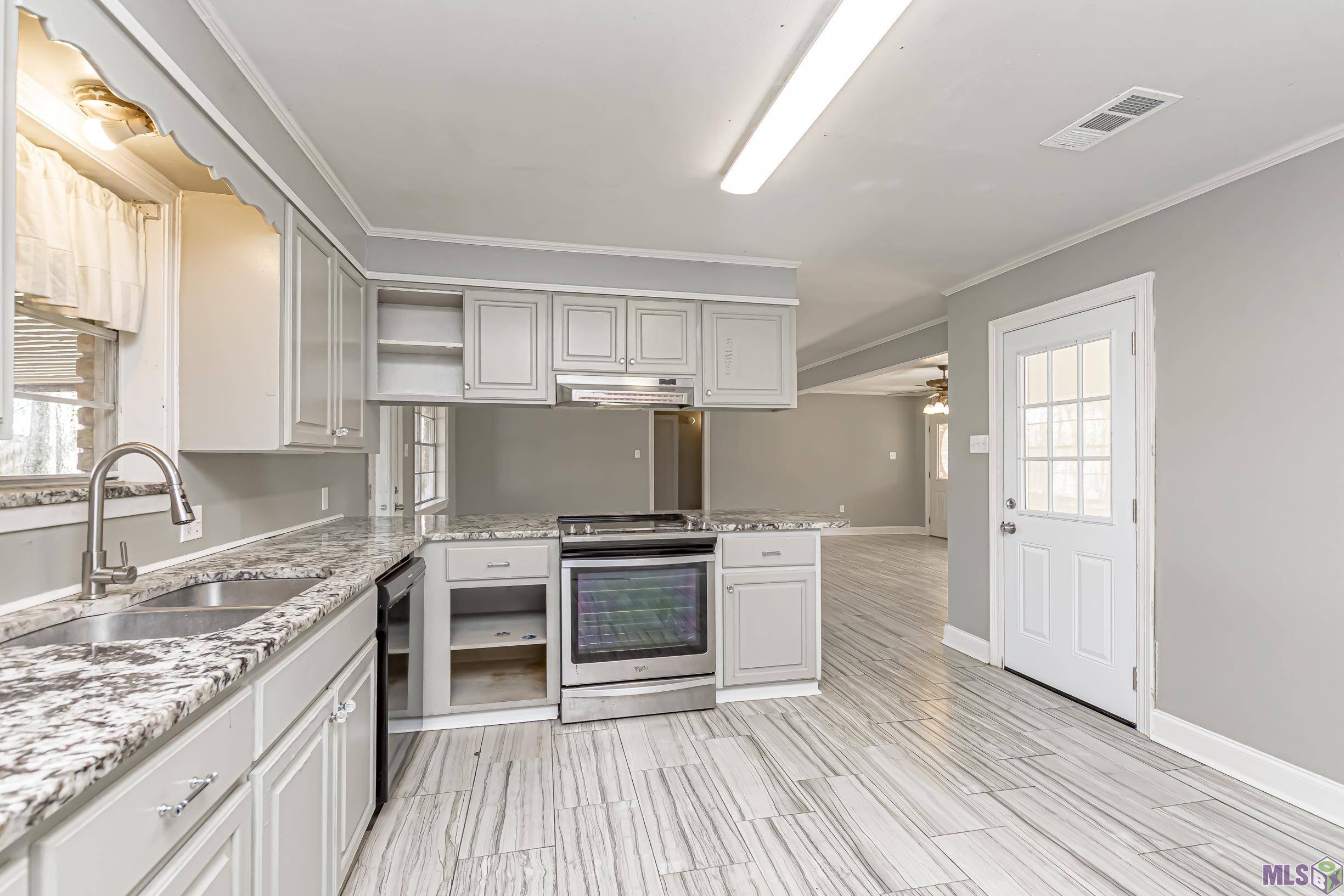 Central, LA 70818,13543 Reed Ave