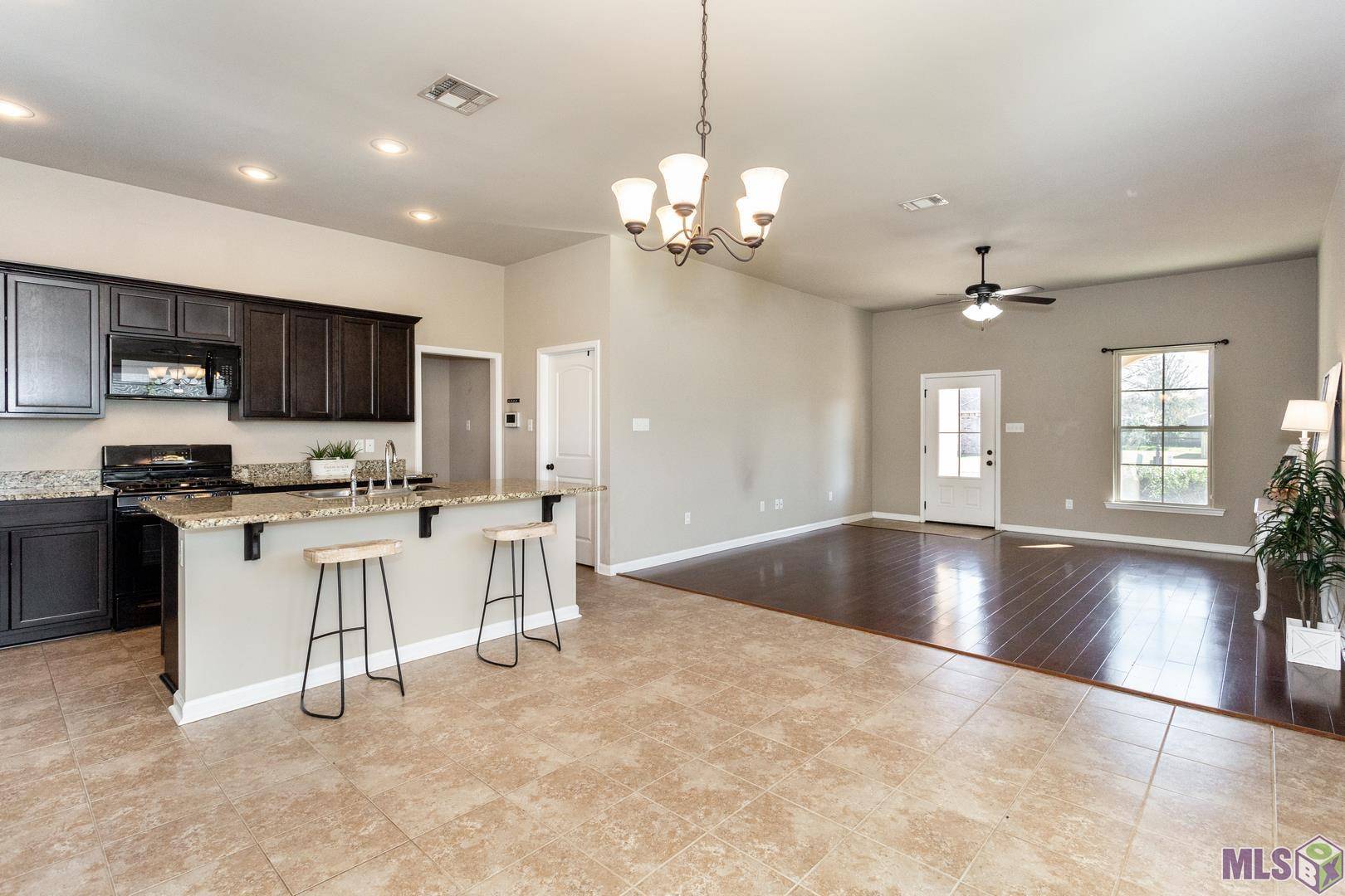 Addis, LA 70710,4447 Sugar Hollow Ln