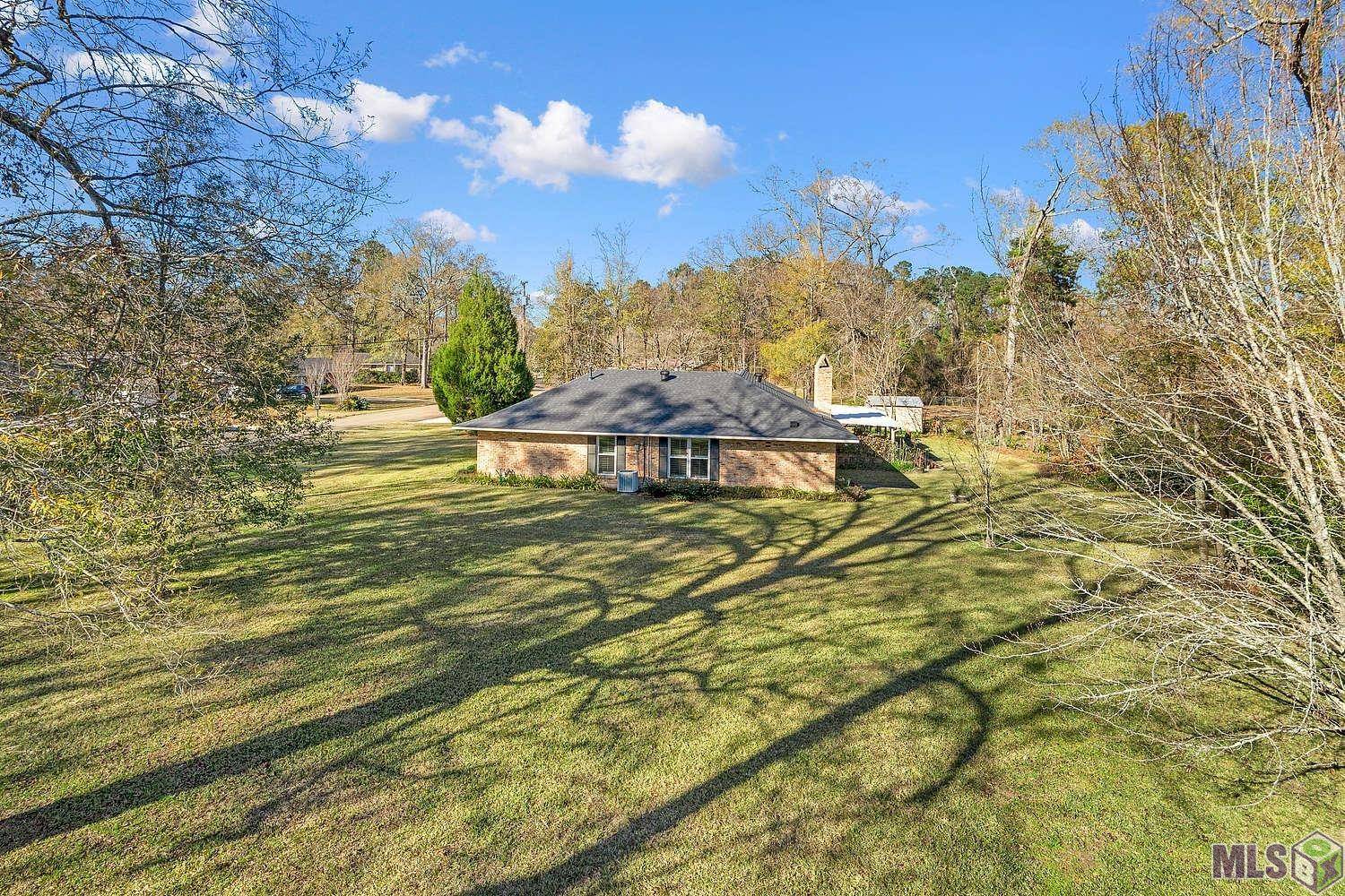 Greenwell Springs, LA 70739,5446 Mapleton Dr