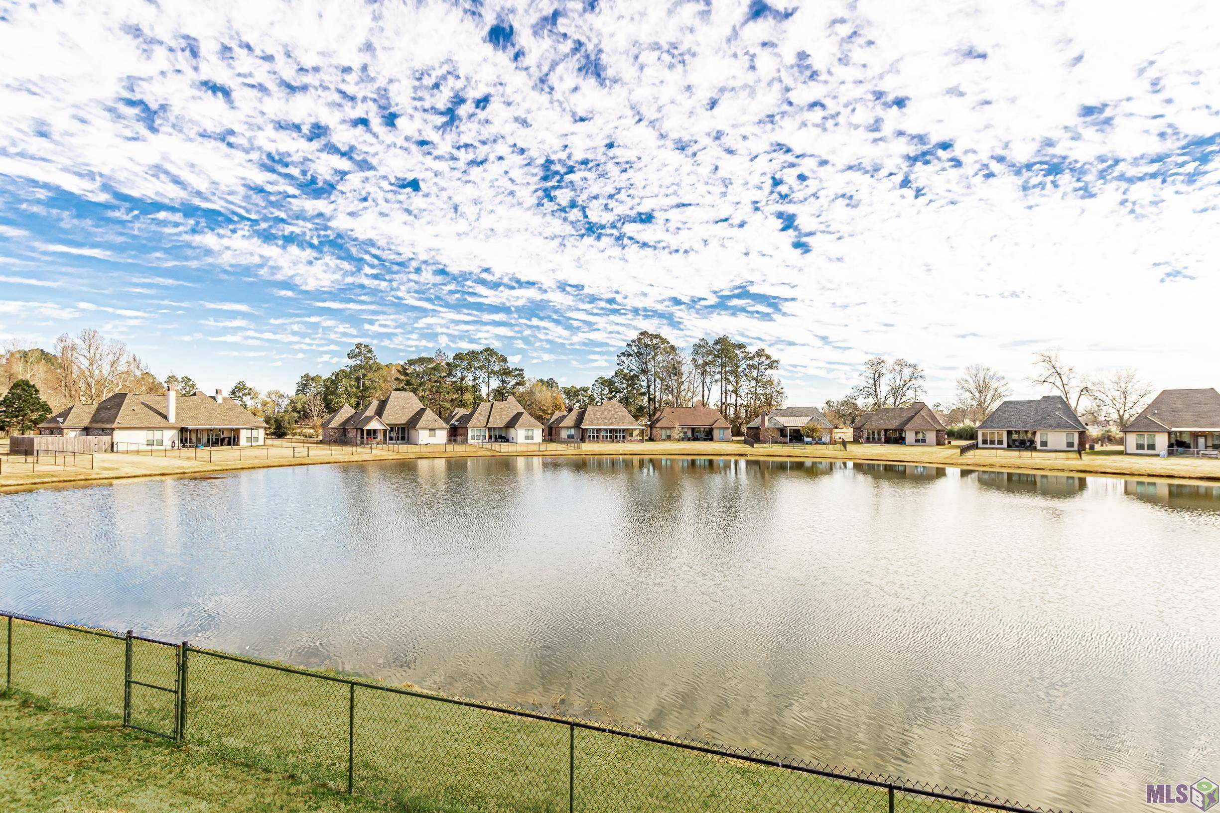 Oscar, LA 70762,275 Lakeshore Dr