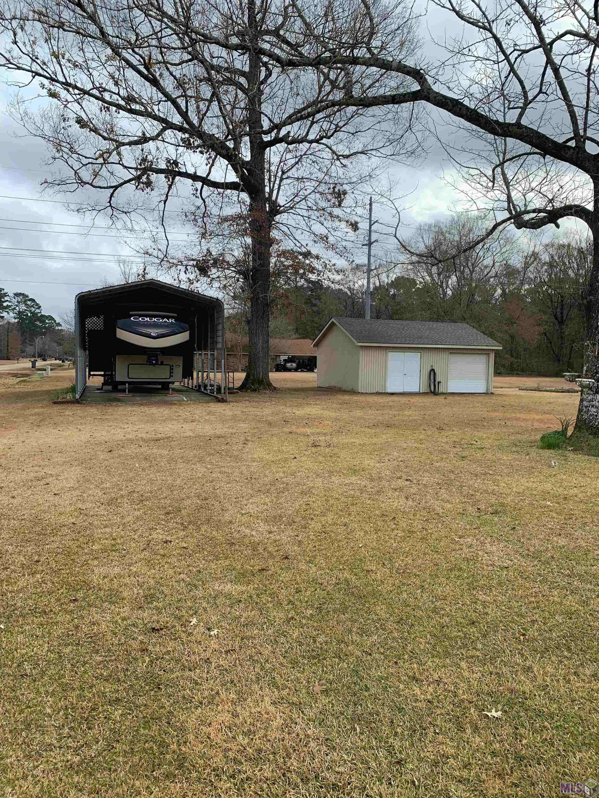 Greenwell Springs, LA 70739,13524 Palomino Dr