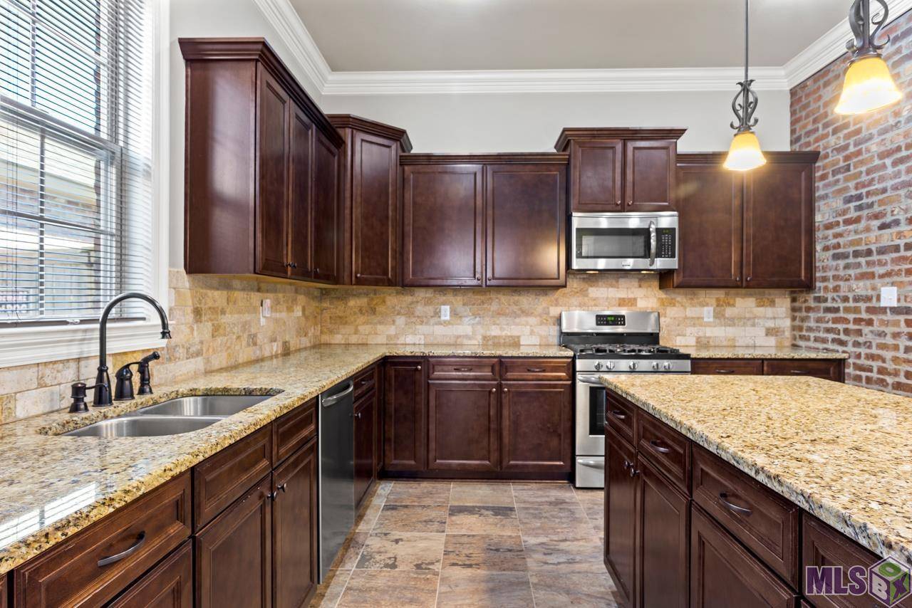 Zachary, LA 70791,2956 Meadow Grove Ave