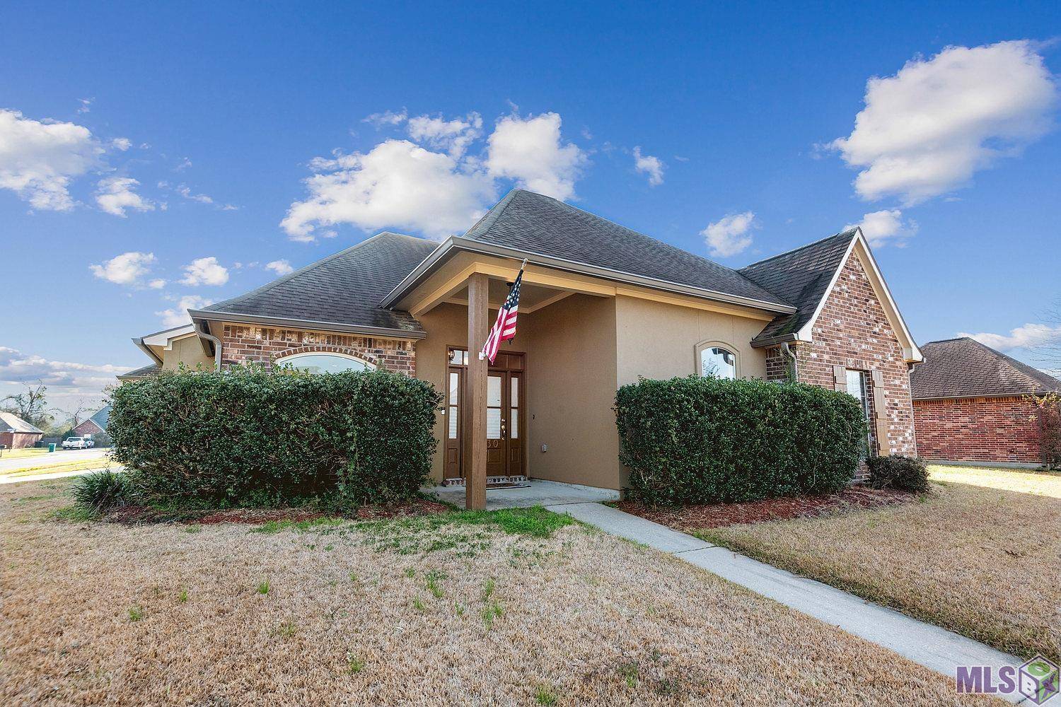 Zachary, LA 70791,4330 Wilderness Run Dr