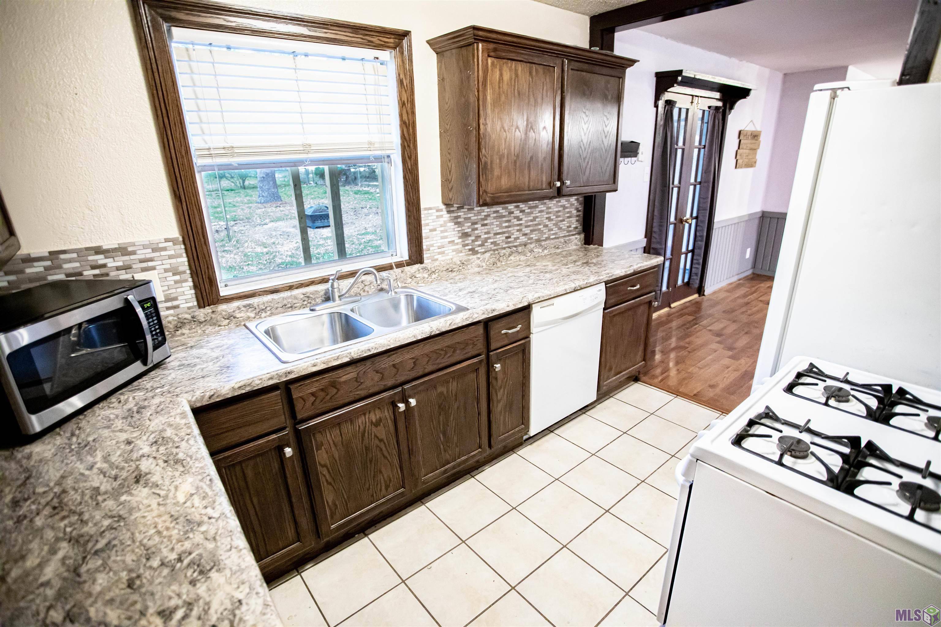 Zachary, LA 70791,3825 Robert St