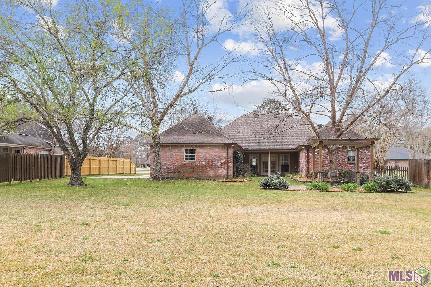 Zachary, LA 70791,5574 Sophie Anne Dr