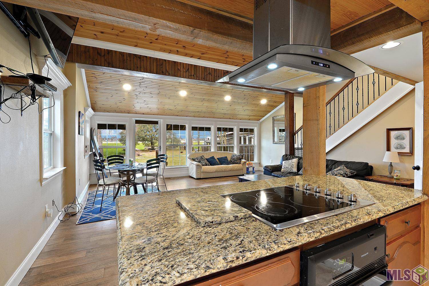 Ventress, LA 70783,10613 Island Rd