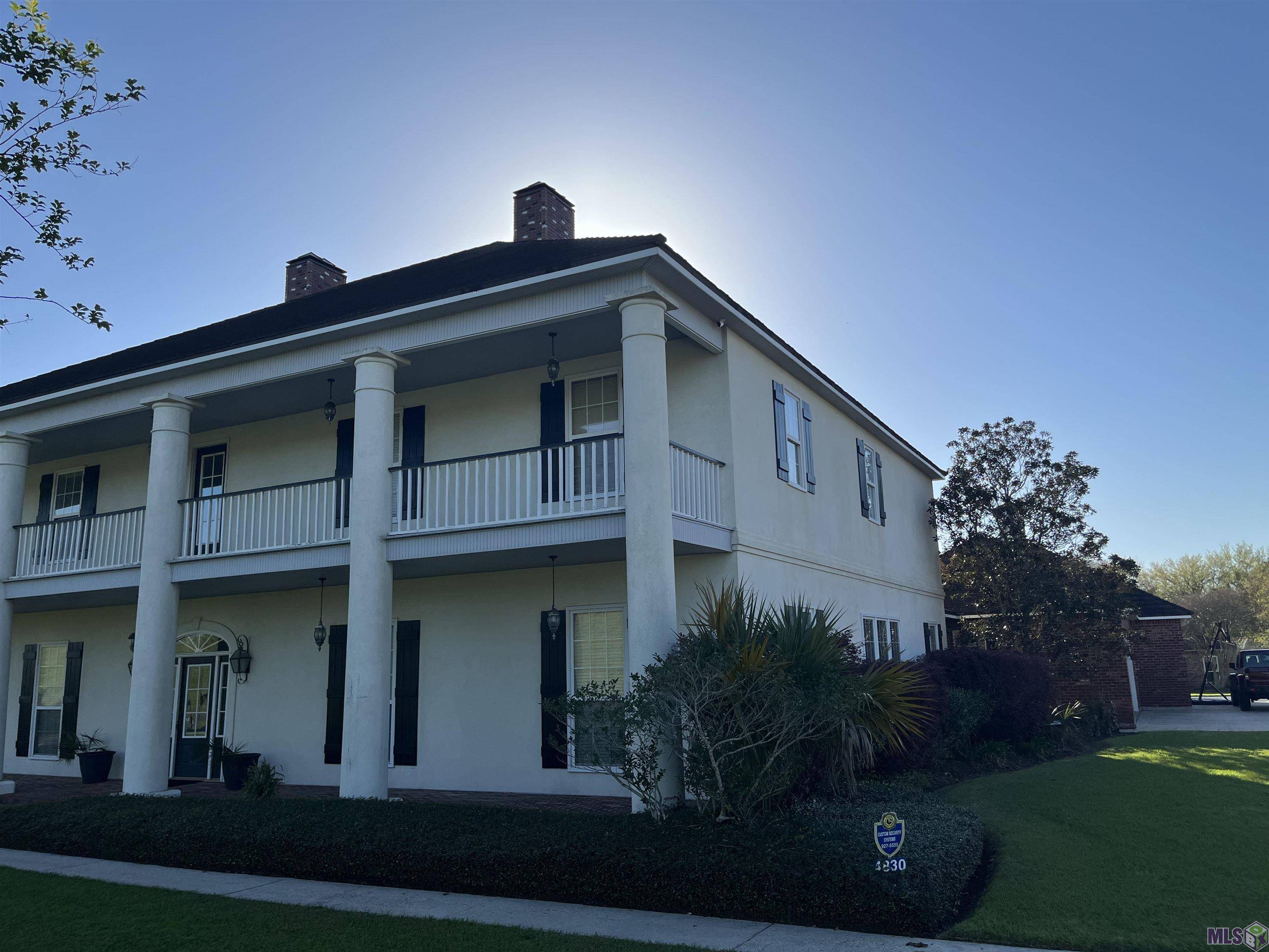 Port Allen, LA 70767,4830 S River Rd