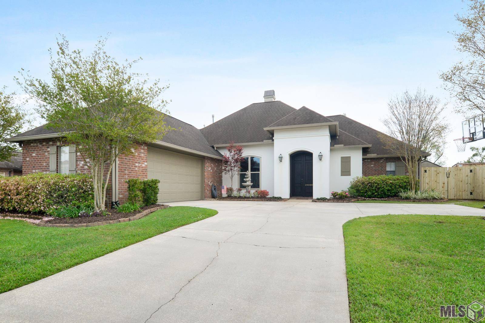 Prairieville, LA 70769,39359 Lakeland Ave