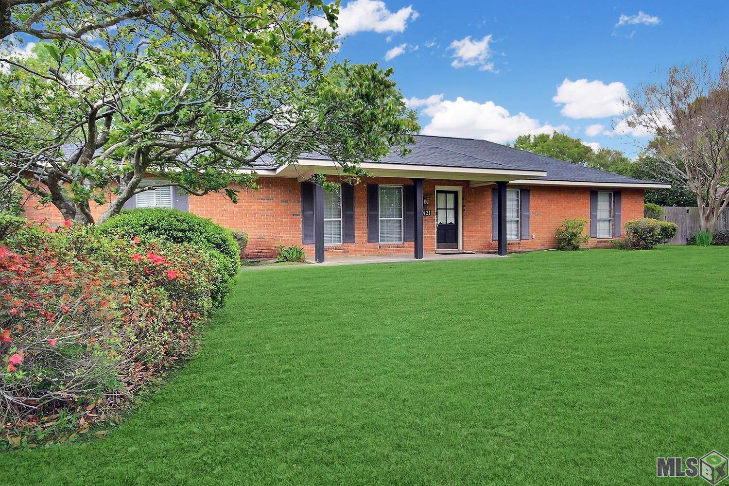 Zachary, LA 70791,6421 Fennwood Dr