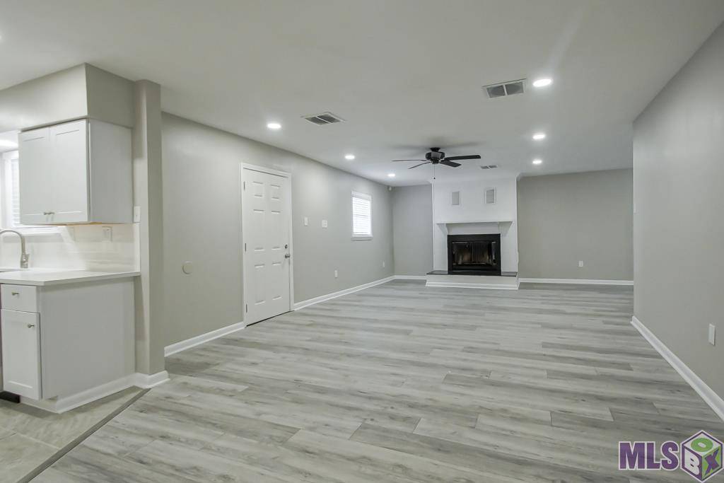 Metairie, LA 70003,4009 James Dr