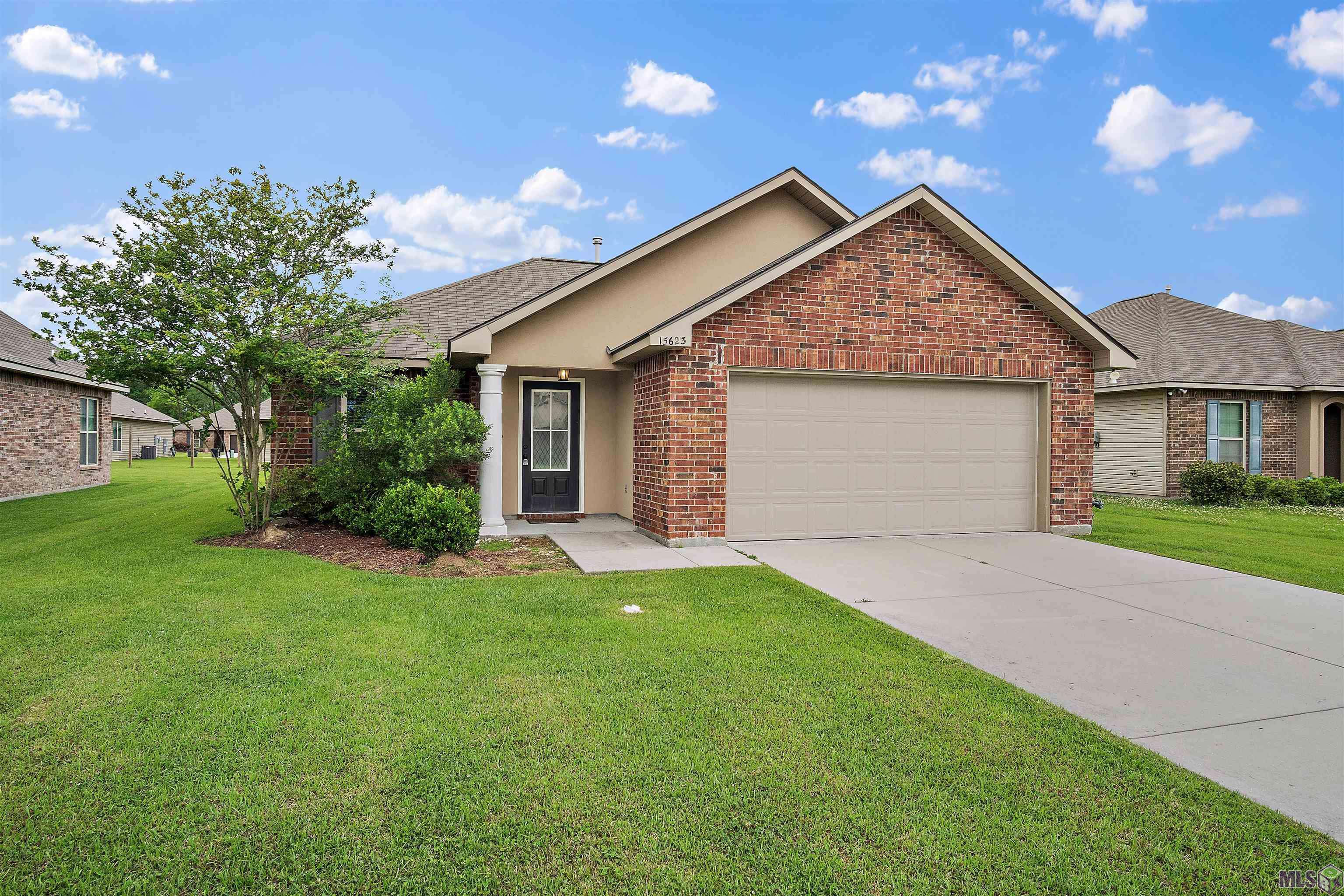 Prairieville, LA 70769,15623 Heartstone Dr