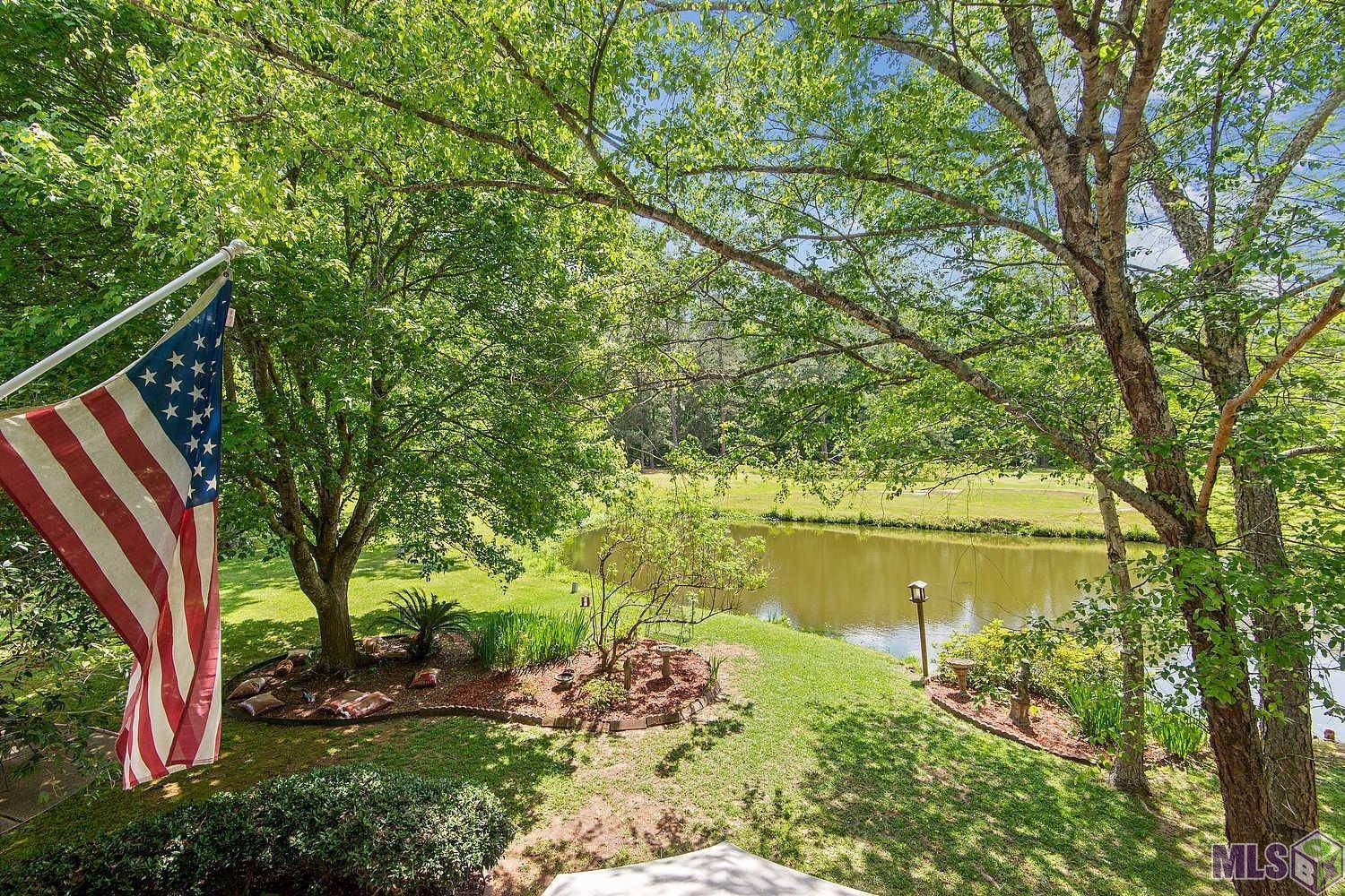 St Francisville, LA 70775,5733 Laurel Hill Ln