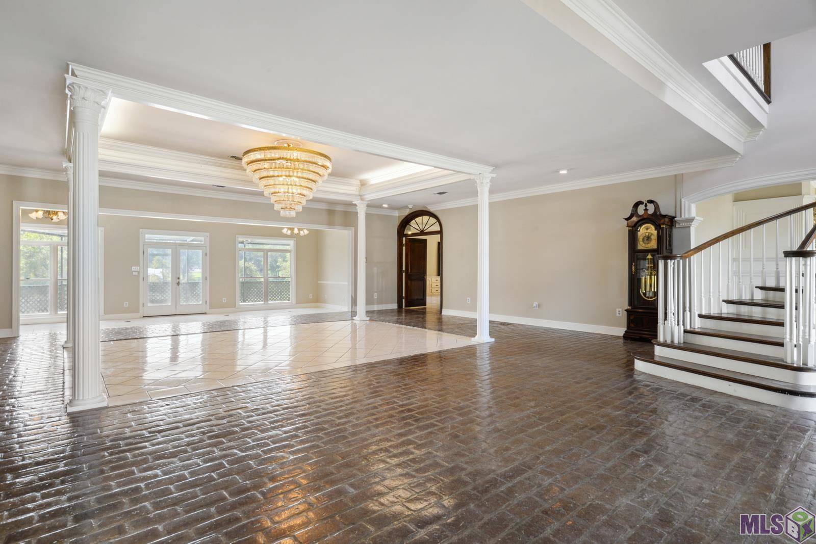 Baton Rouge, LA 70810,13020 Springview Ave