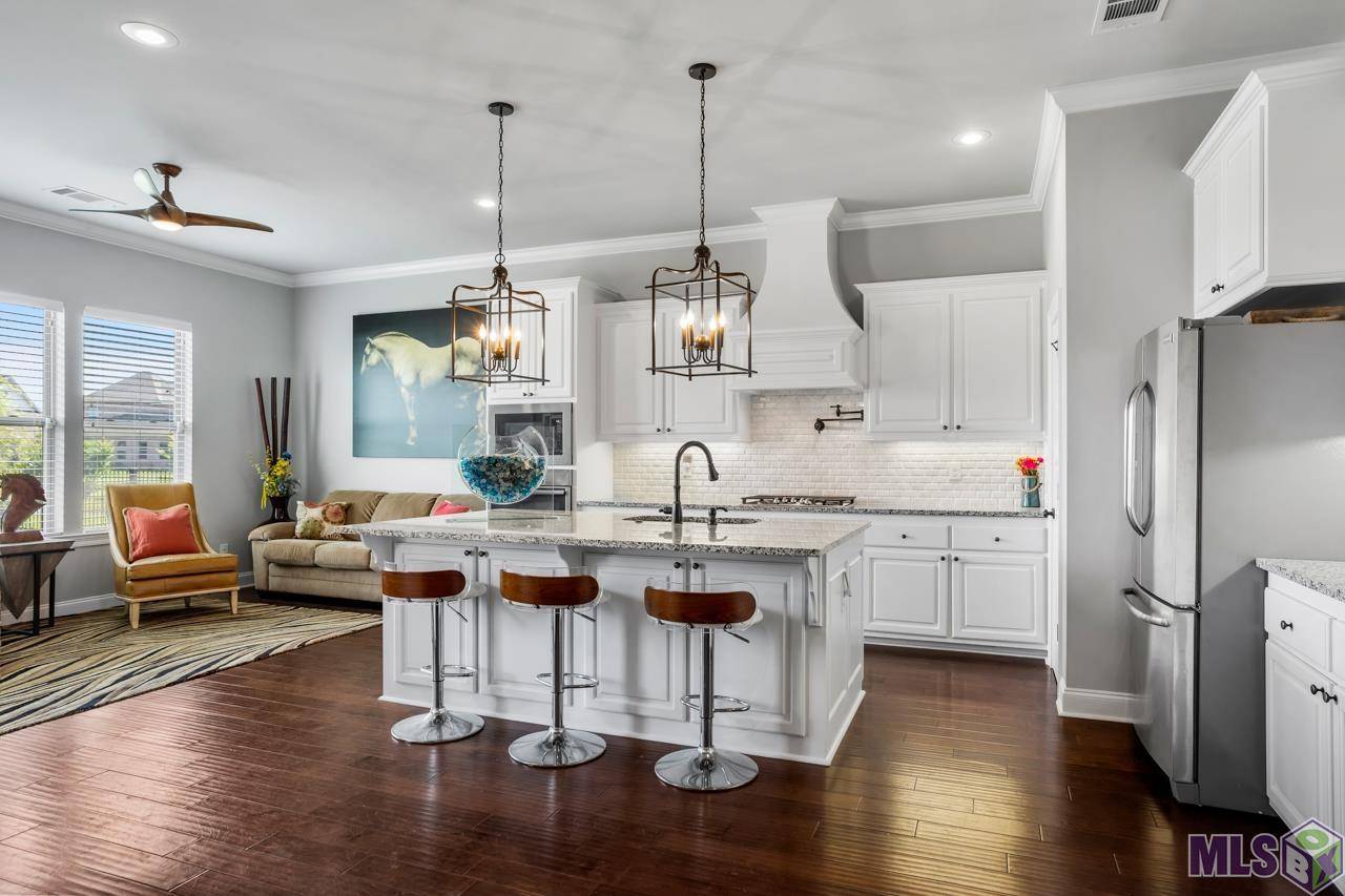 Zachary, LA 70791,1928 Royal Aberdeen Ave