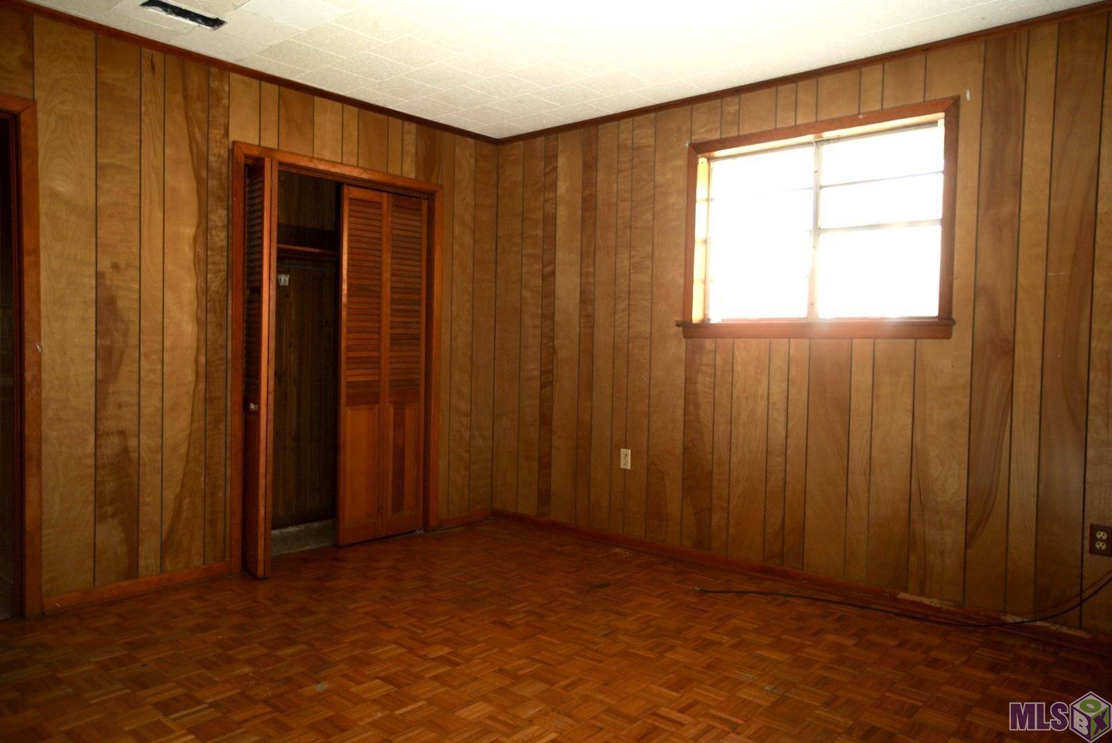 Baton Rouge, LA 70802,165 Hazel