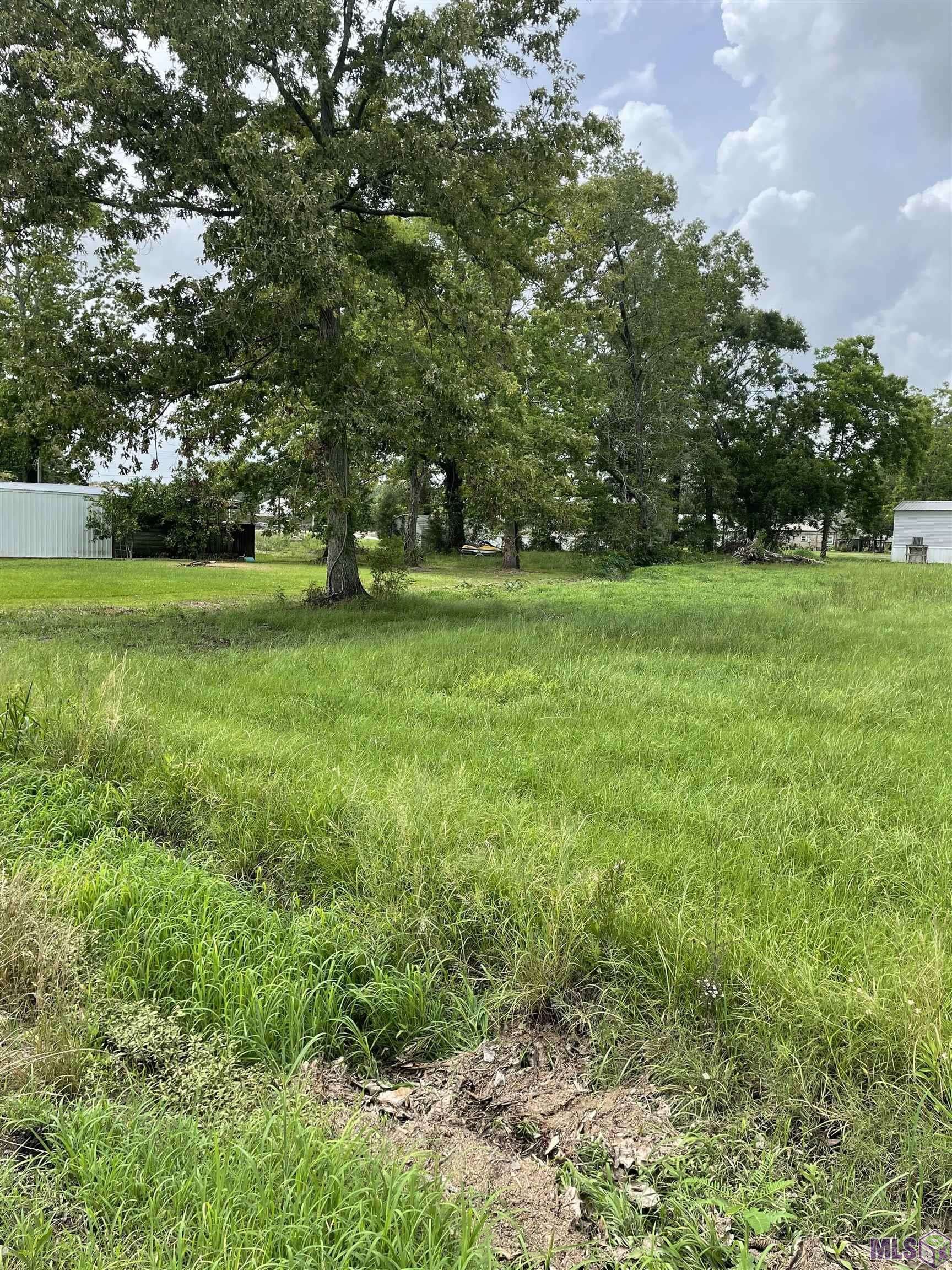 St Amant, LA 70774,44020 Lebeau Rd