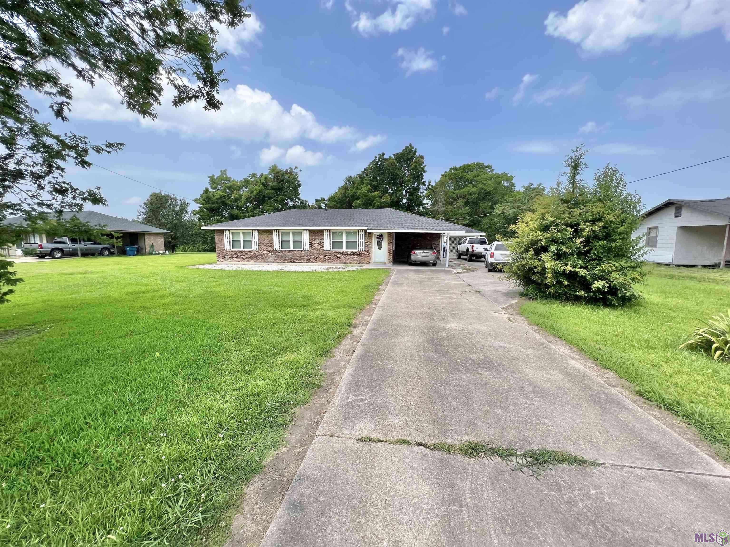 Port Allen, LA 70767,5231 Flynn Rd