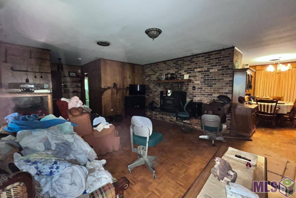 Zachary, LA 70791,2944 Mchugh Rd