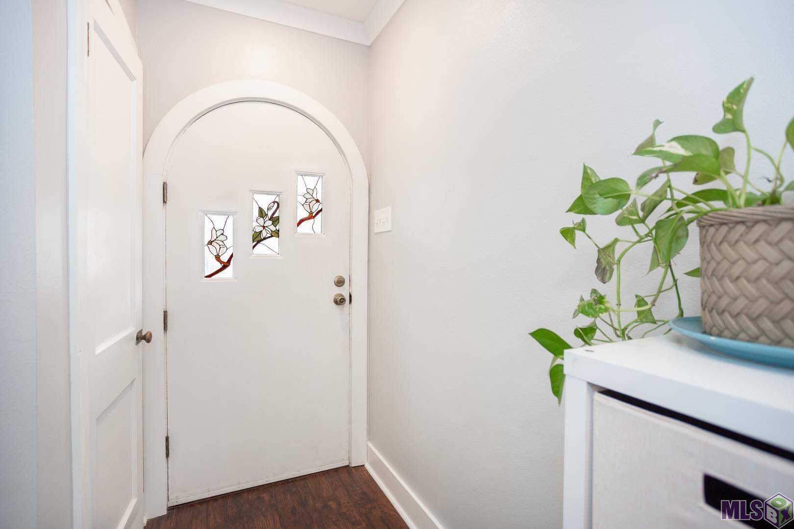 Port Allen, LA 70767,423 Avenue E