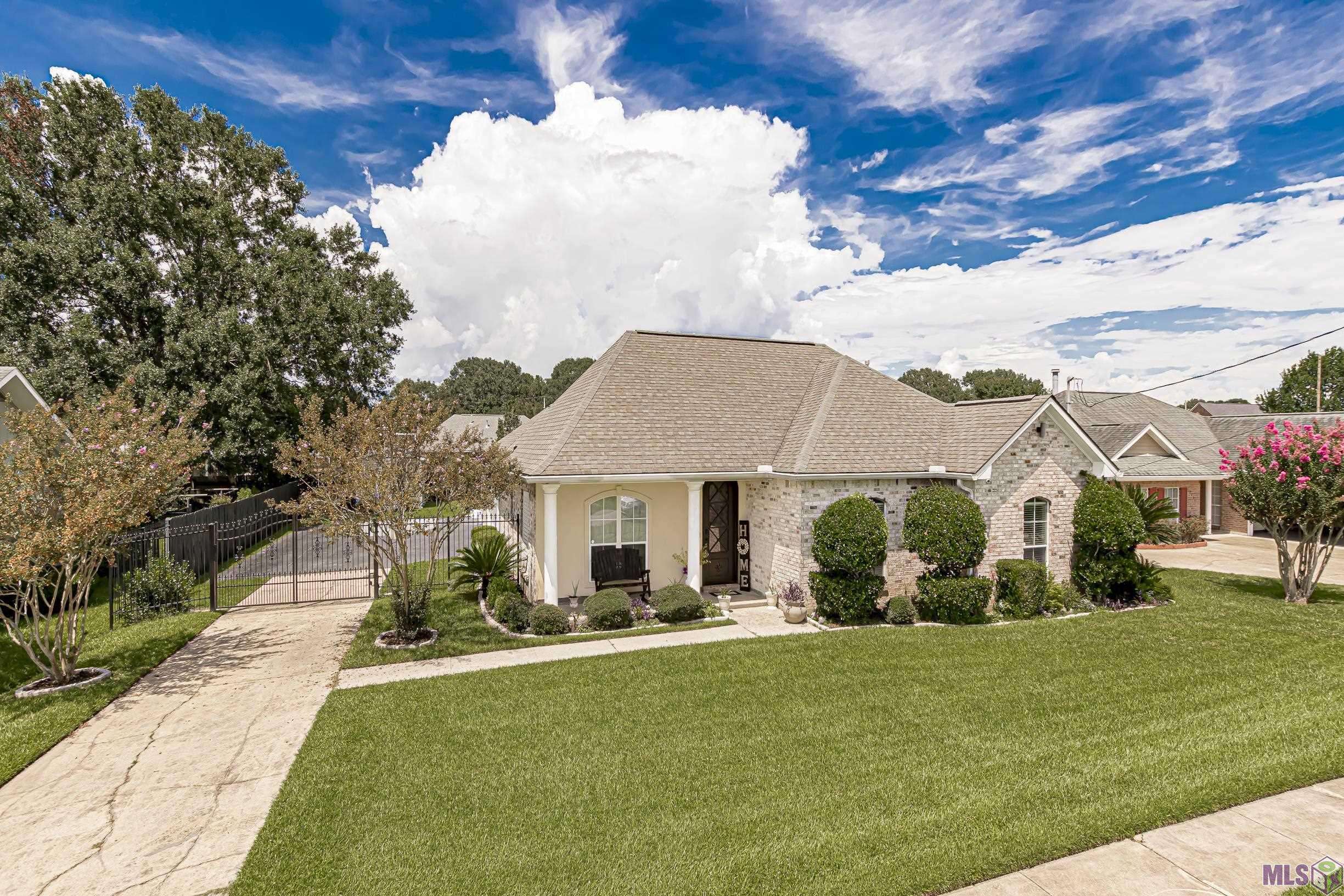 Zachary, LA 70791,3529 Camelia St