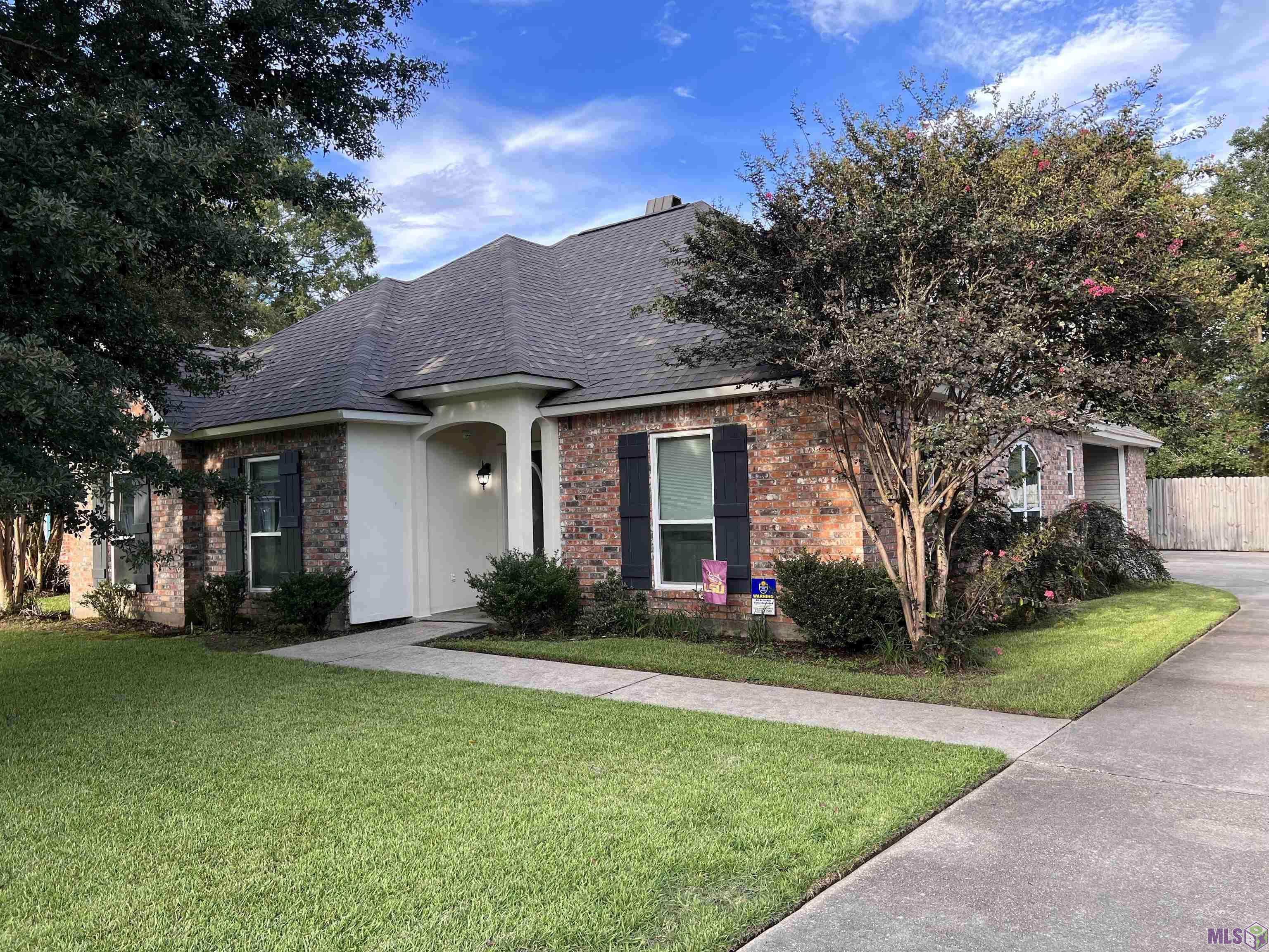 Walker, LA 70785,30130 Oak Shadow Dr