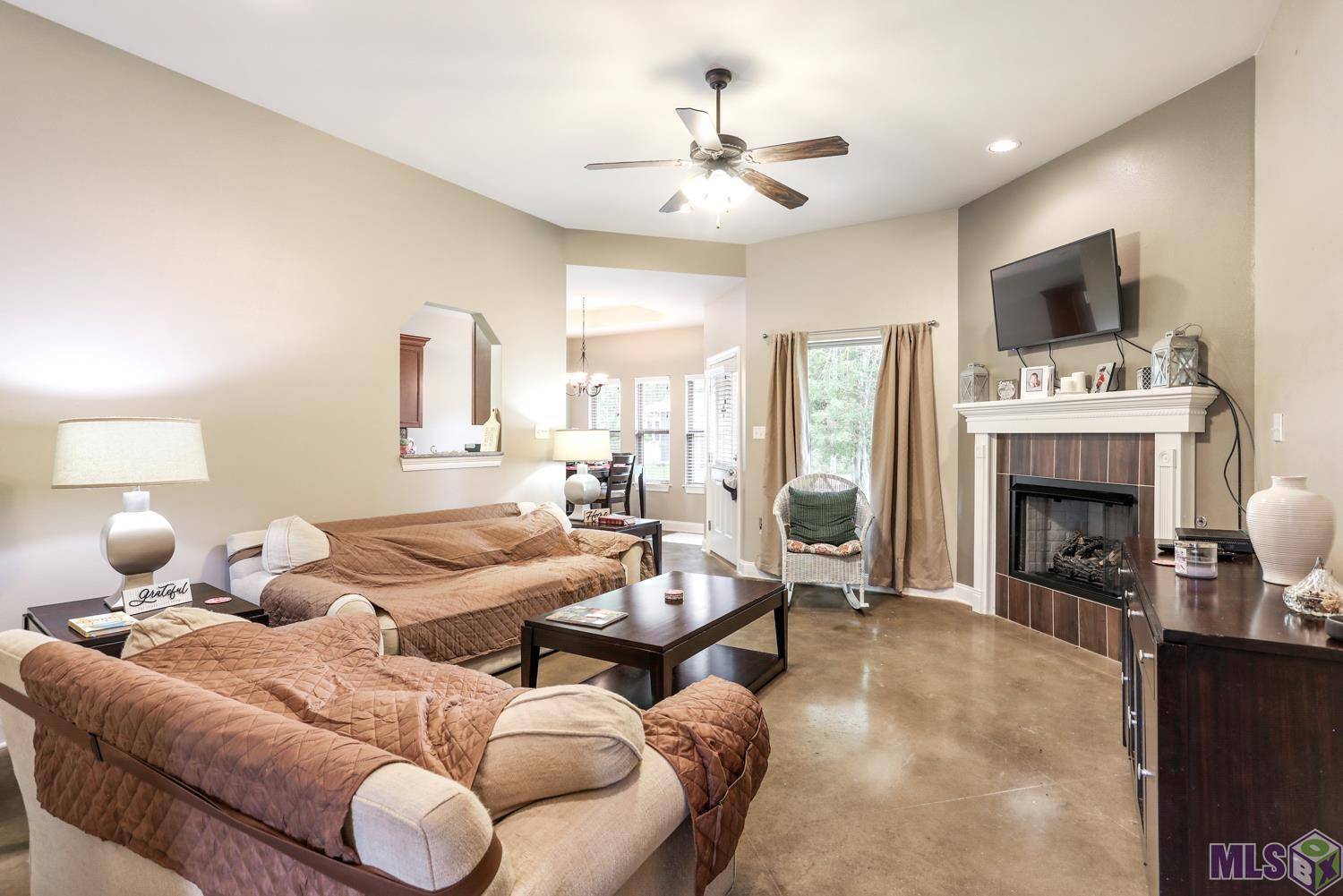 Ponchatoula, LA 70454,107 Marionbelle Dr