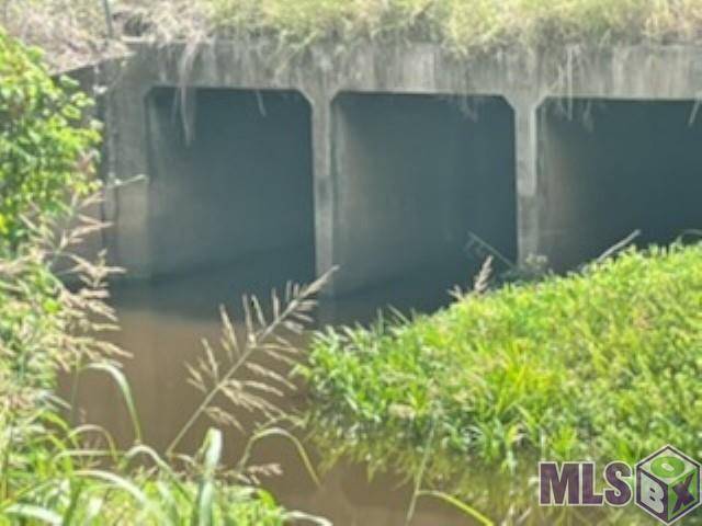 Port Allen, LA 70767,11704 Bayou Tommy Ln