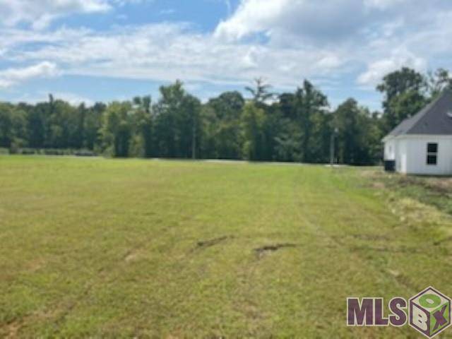 Port Allen, LA 70767,11704 Bayou Tommy Ln