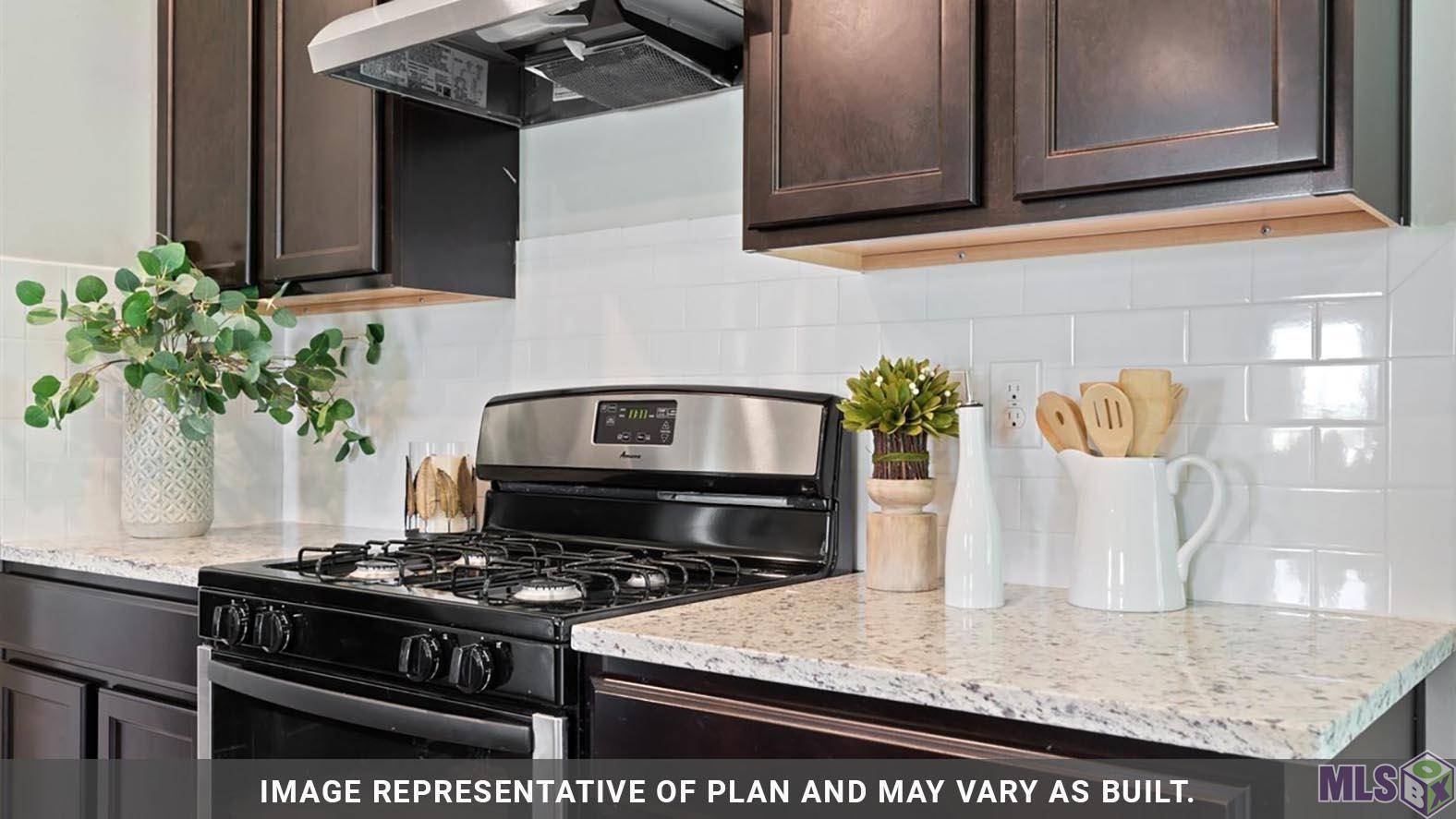 Port Allen, LA 70764,838 N 10th St