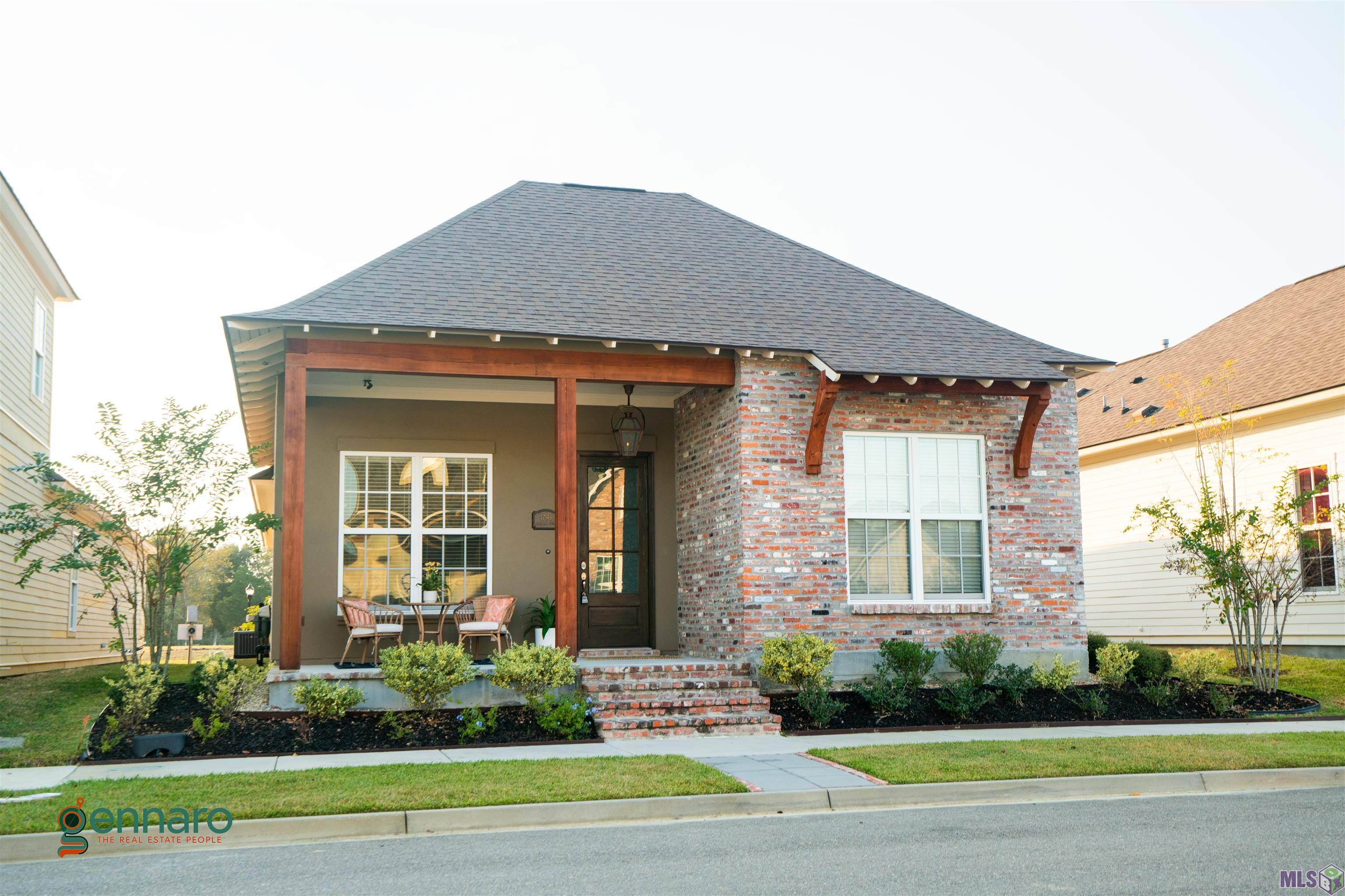 Zachary, LA 70791,4098 Memorial Square