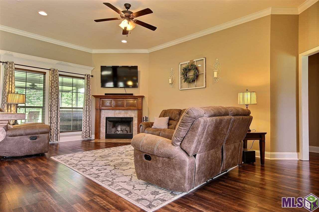 Livingston, LA 70754,19283 Plantation Trace Dr