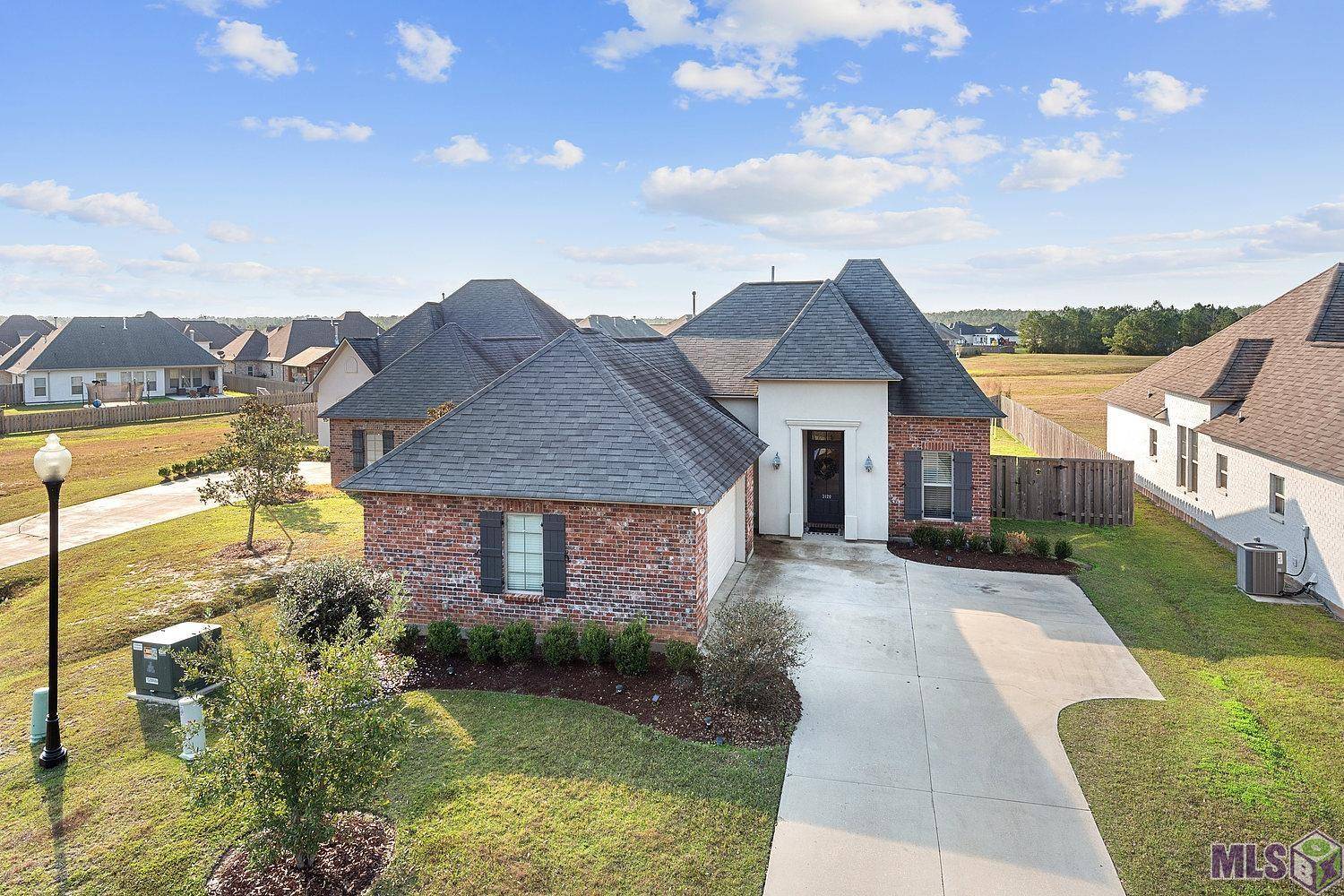 Madisonville, LA 70447,3120 Lost Lake Ln