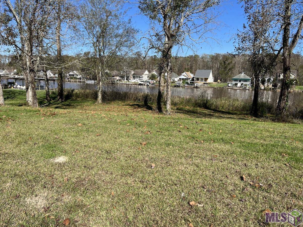 St Amant, LA 70774,12492 Bayou Terrace Dr