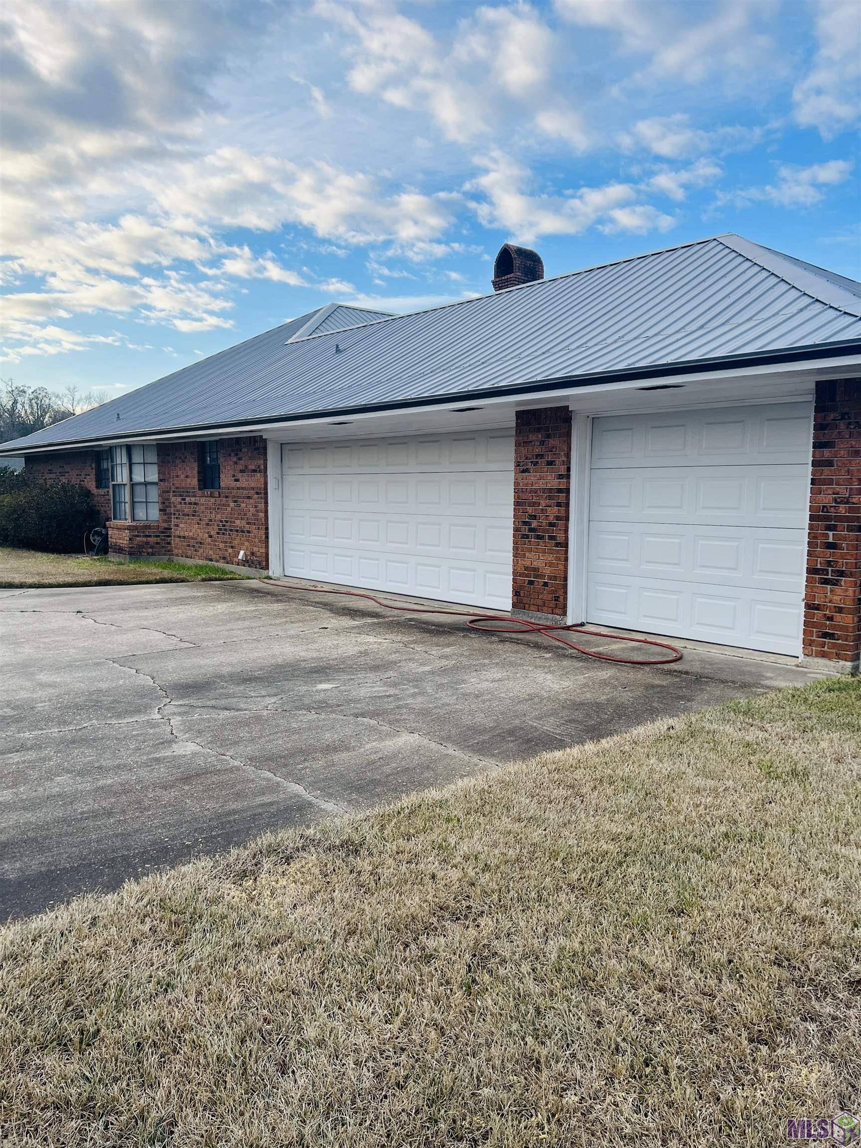 Baker, LA 70714,13306 London Dr