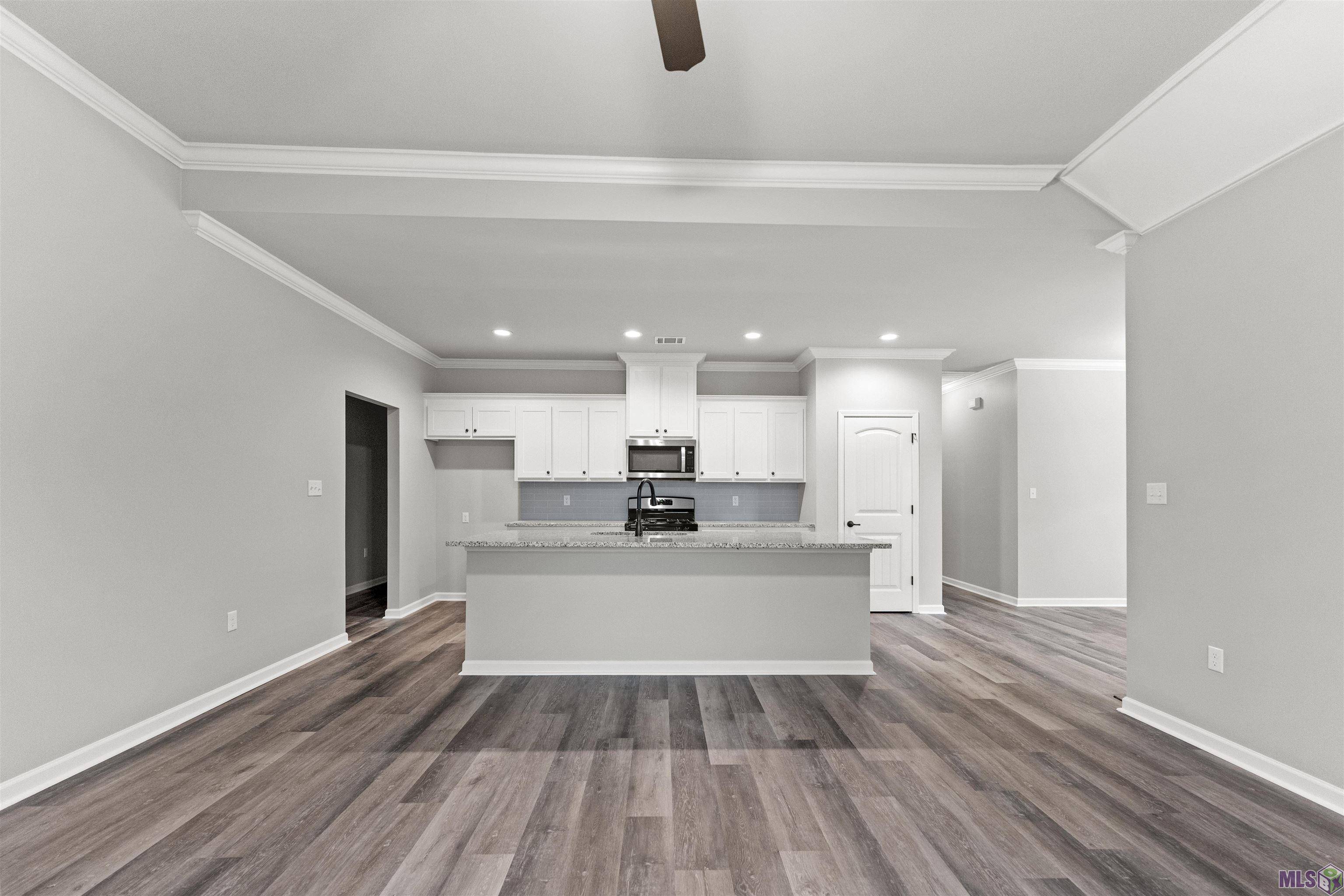 Port Allen, LA 70767,2439 Woodland Ct