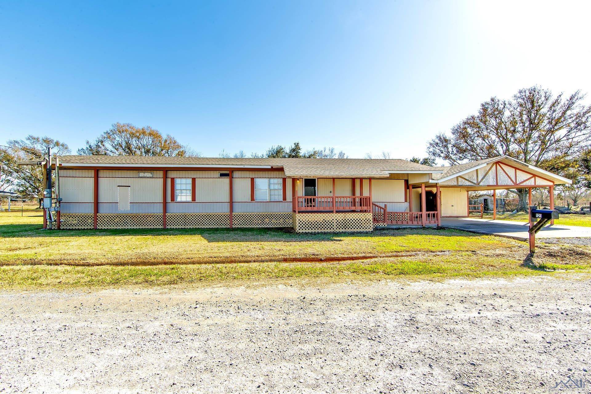 Raceland, LA 70394,121 Georgina Street