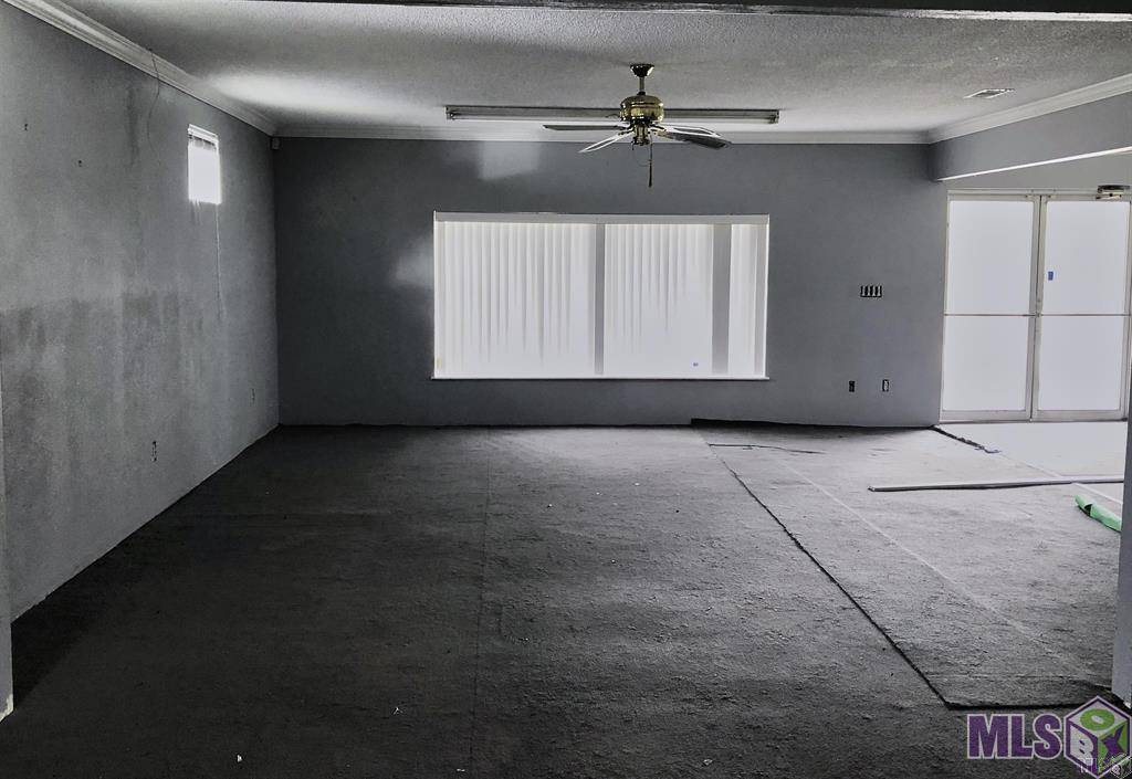 Baker, LA 70714,5120 Groom Rd