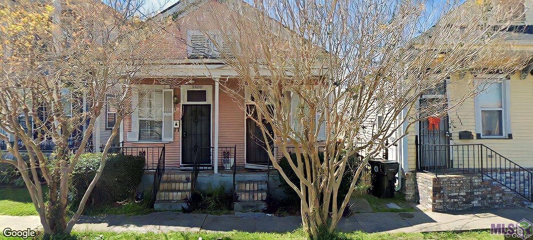 New Orleans, LA 70115,2430/2432 Delachaise Street