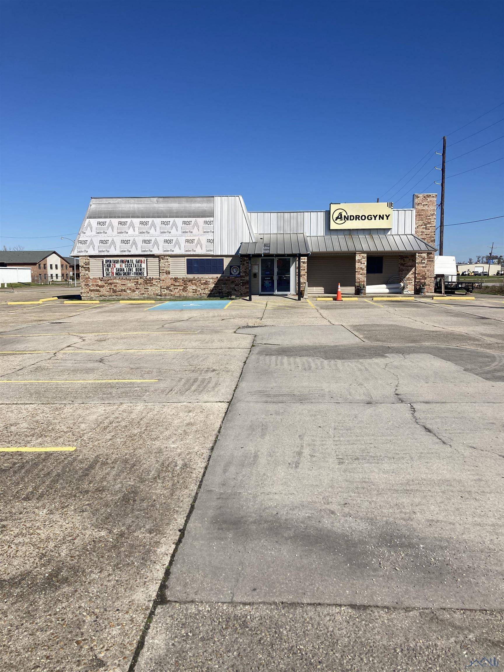 Houma, LA 70361,194 Monarch Dr