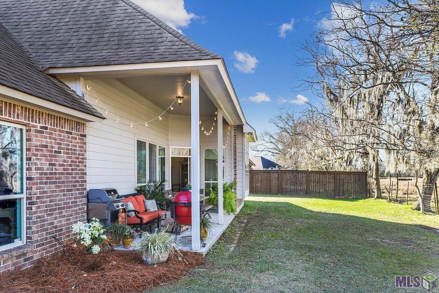 Zachary, LA 70791,2913 Country Lake Ave