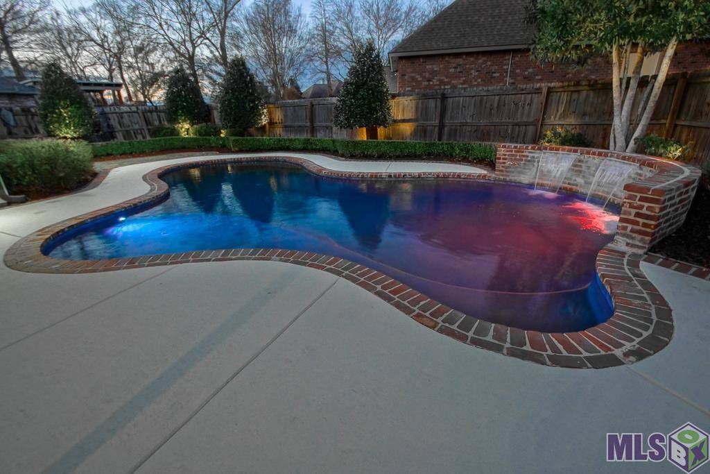 St Gabriel, LA 70776,370 S Club Ave