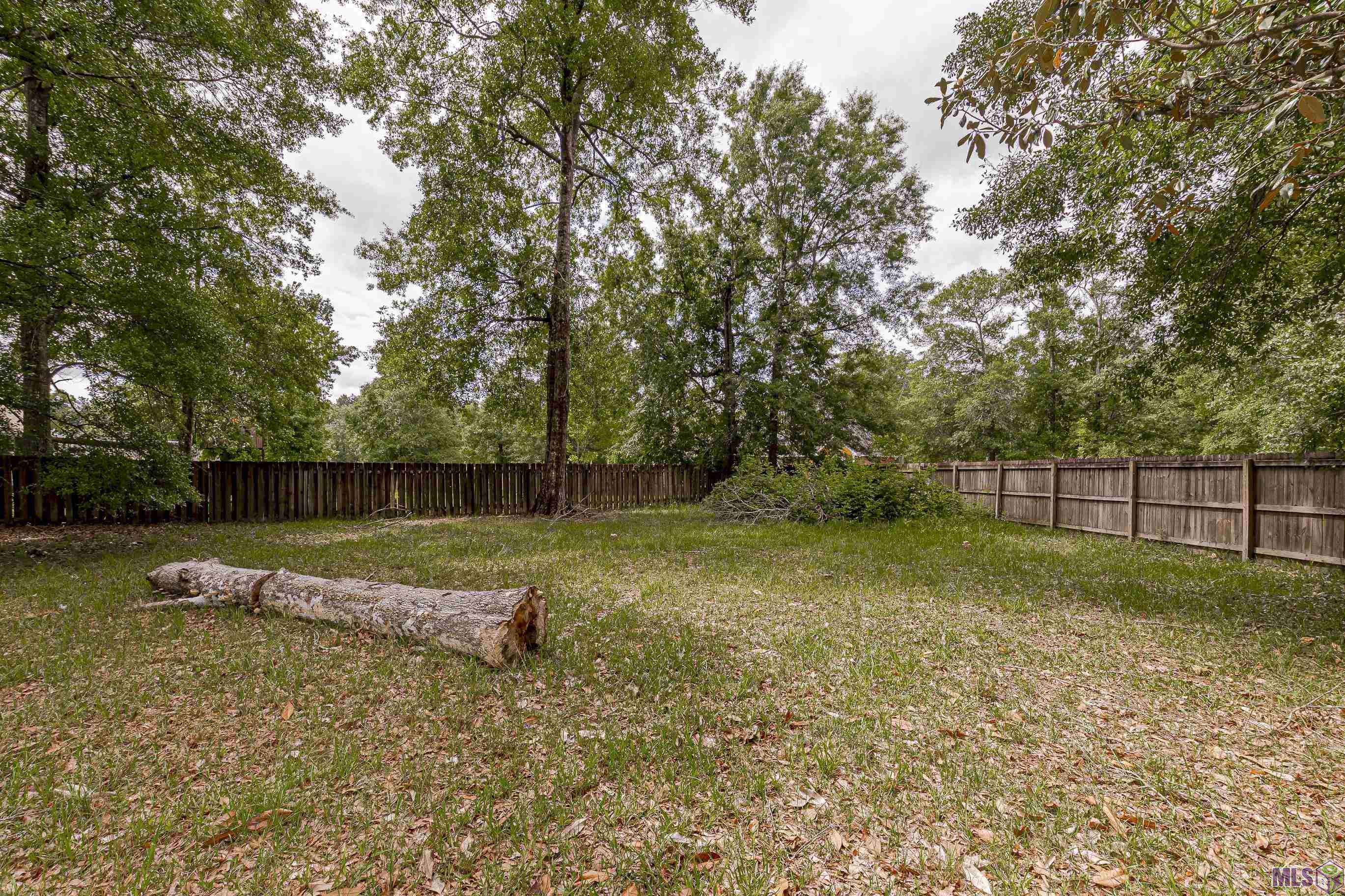 Livingston, LA 70754,21036 April Ln