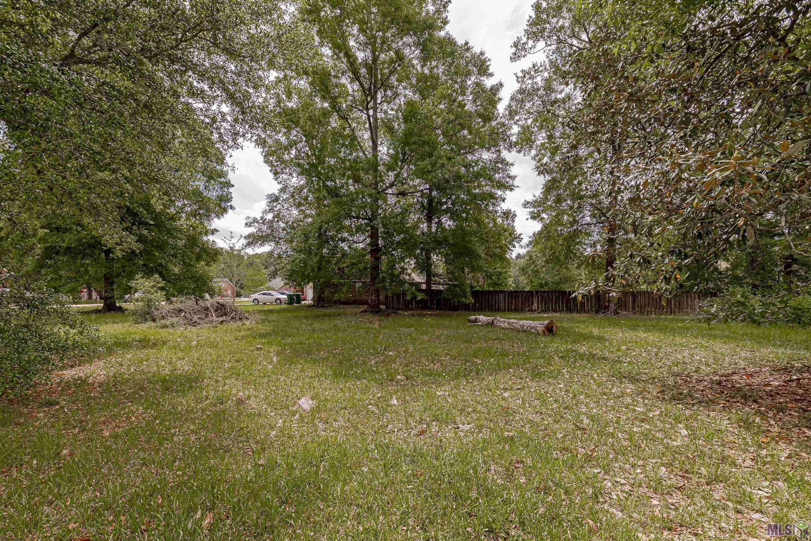 Livingston, LA 70754,21036 April Ln